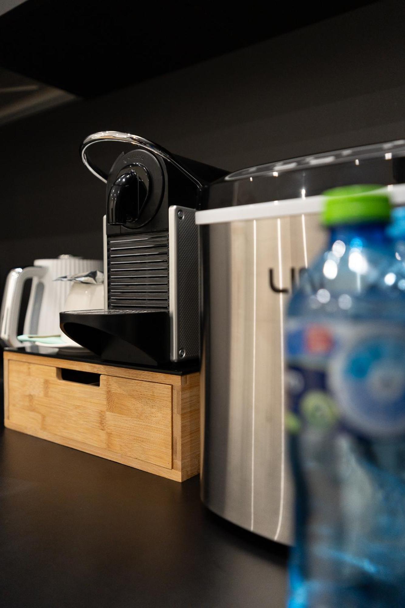 Apartament Shadow Prywatne Jacuzzi Zamoyskiego *