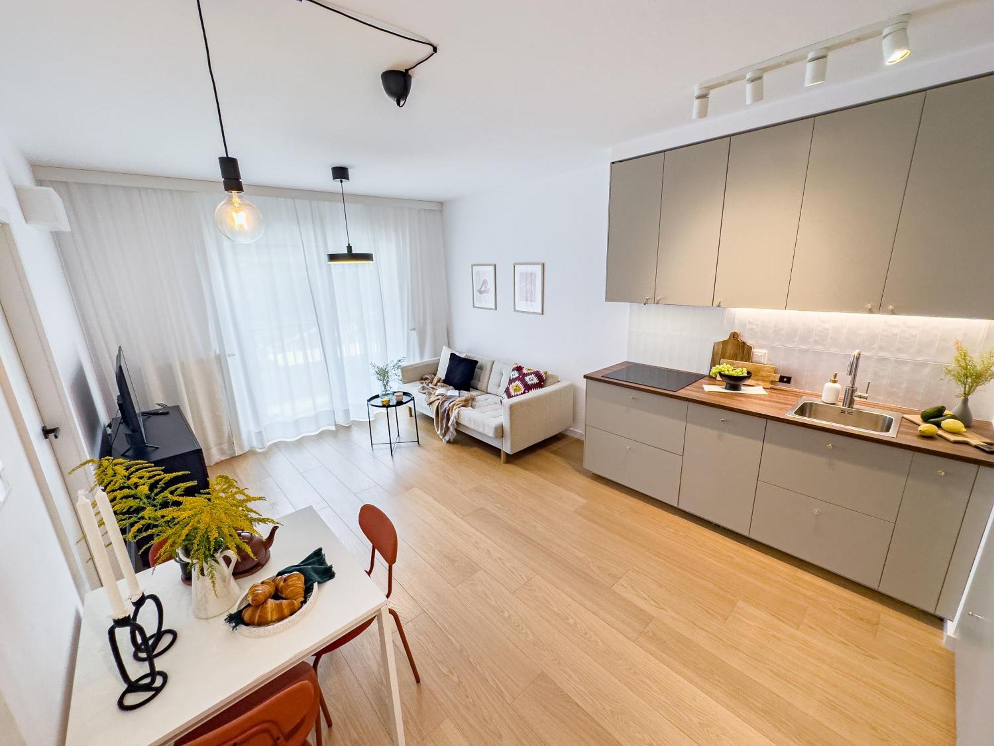 Klimeckiego Luxury 215 *