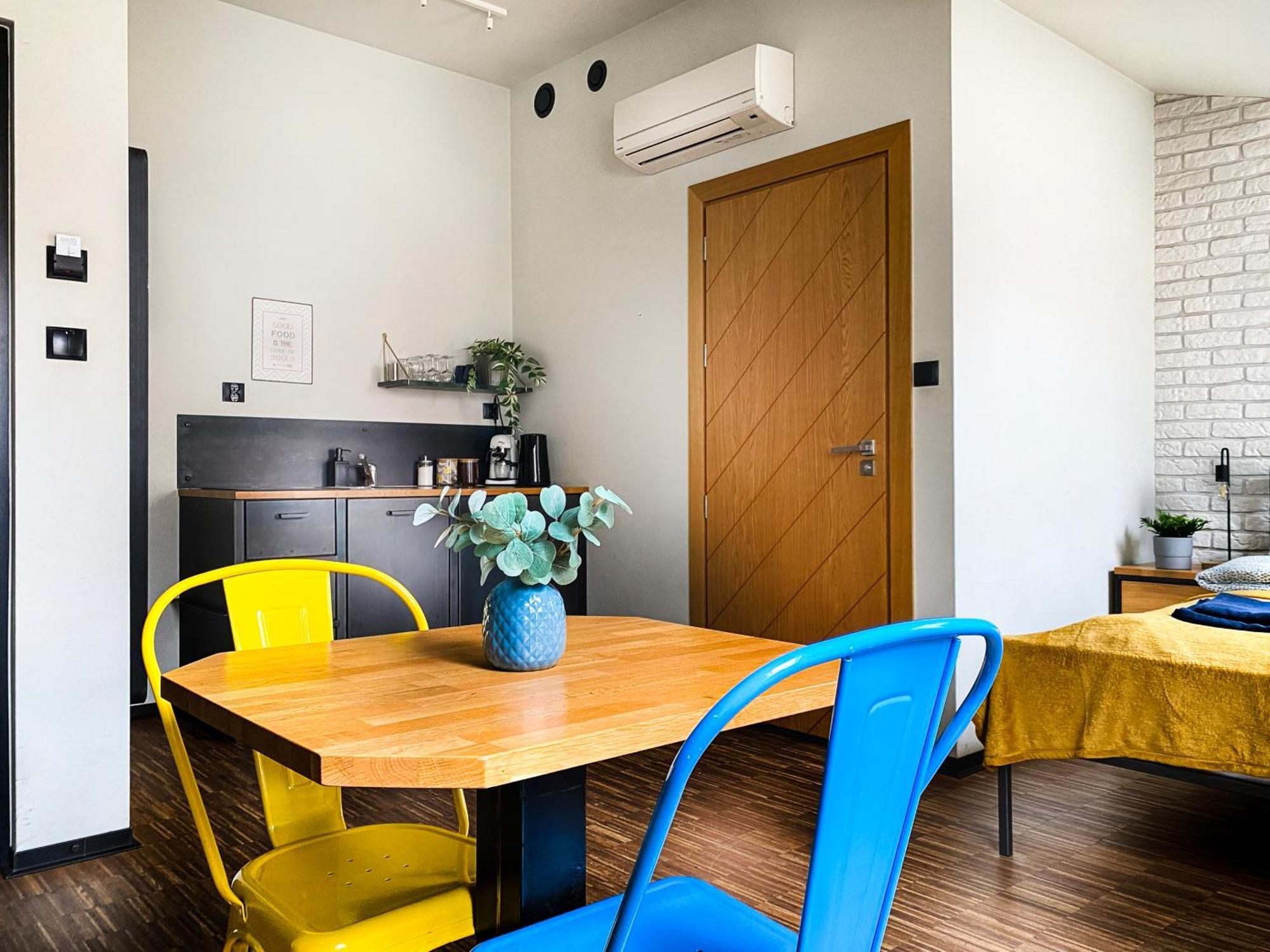 Cozy With Ac For Couples - Old Town Appartement *