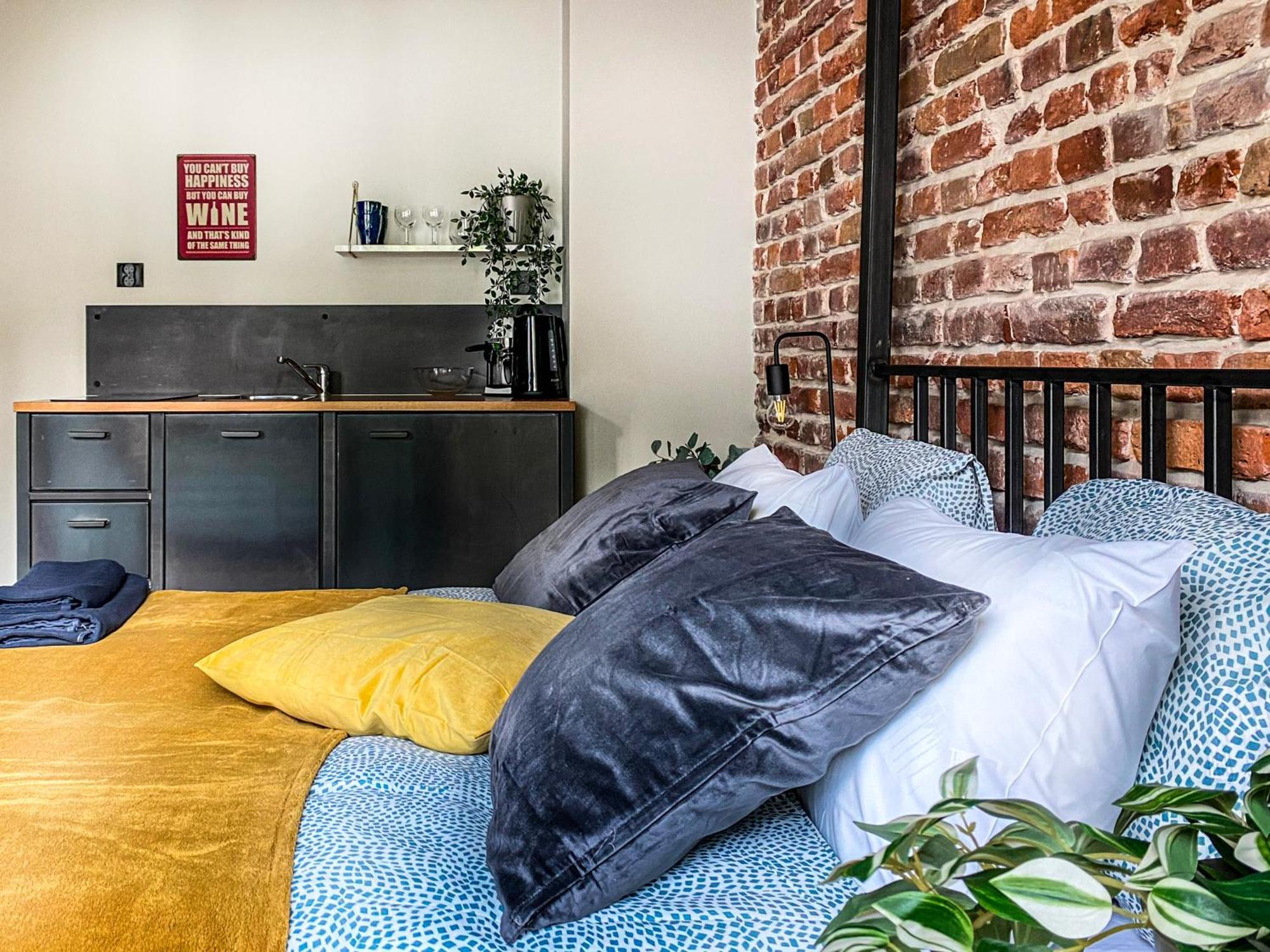 Cozy With Ac For Couples - Old Town Appartement *