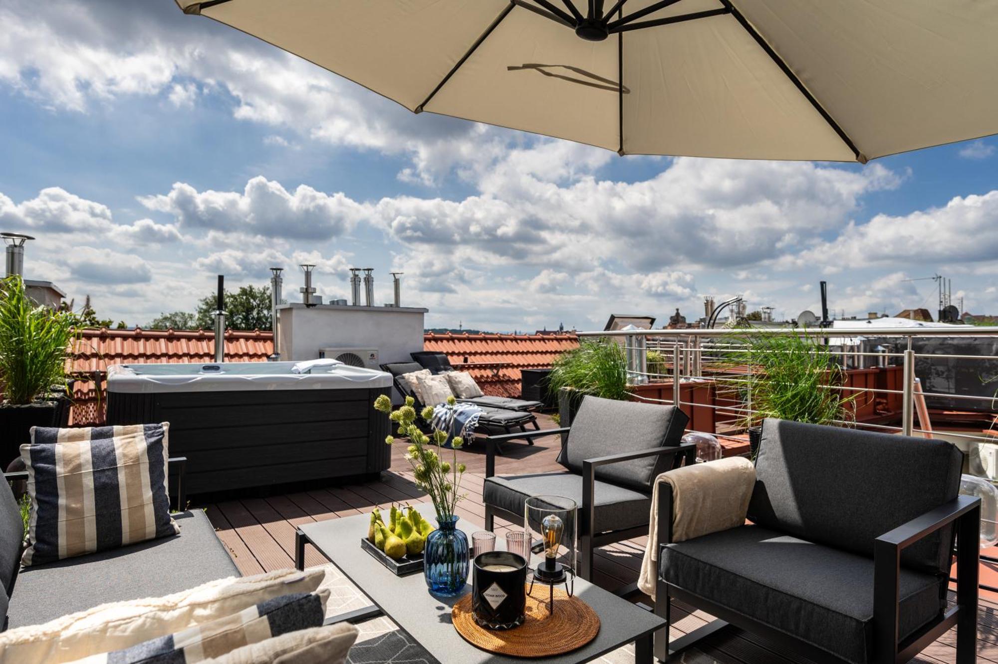 Rooftop Wawel View With Jacuzzi L Luxury