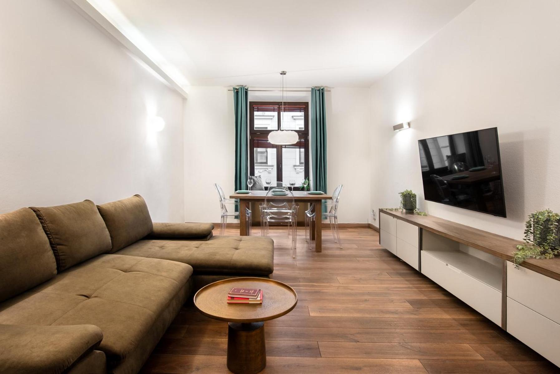 Apartment P19 *