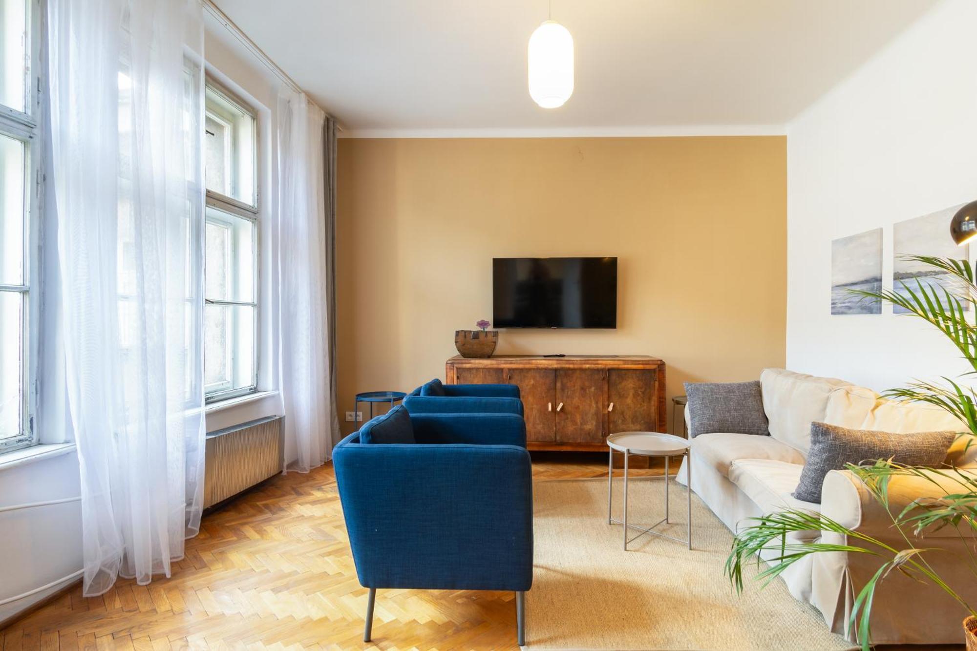 Apartment Vintage Charm,3 Bedrooms,old Town *