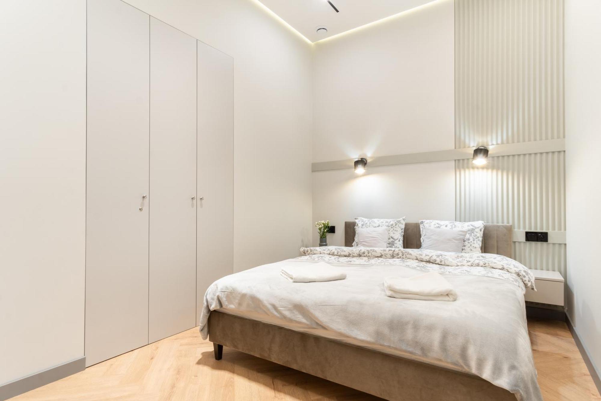 Charm & Comfort Renovated Gem In Old Town Sarego B Apartamento *