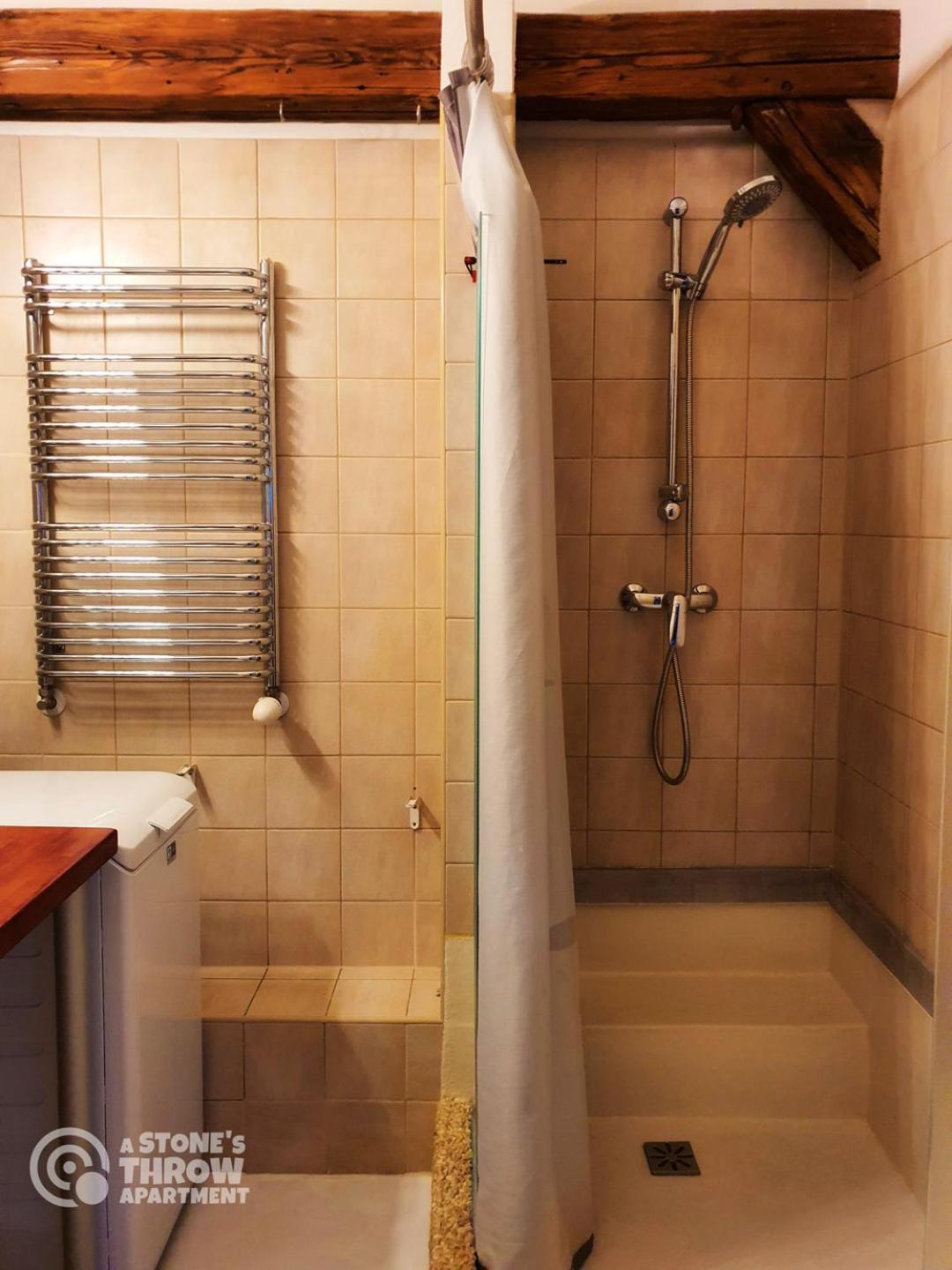 A Stone's Throw Apartment Krakow