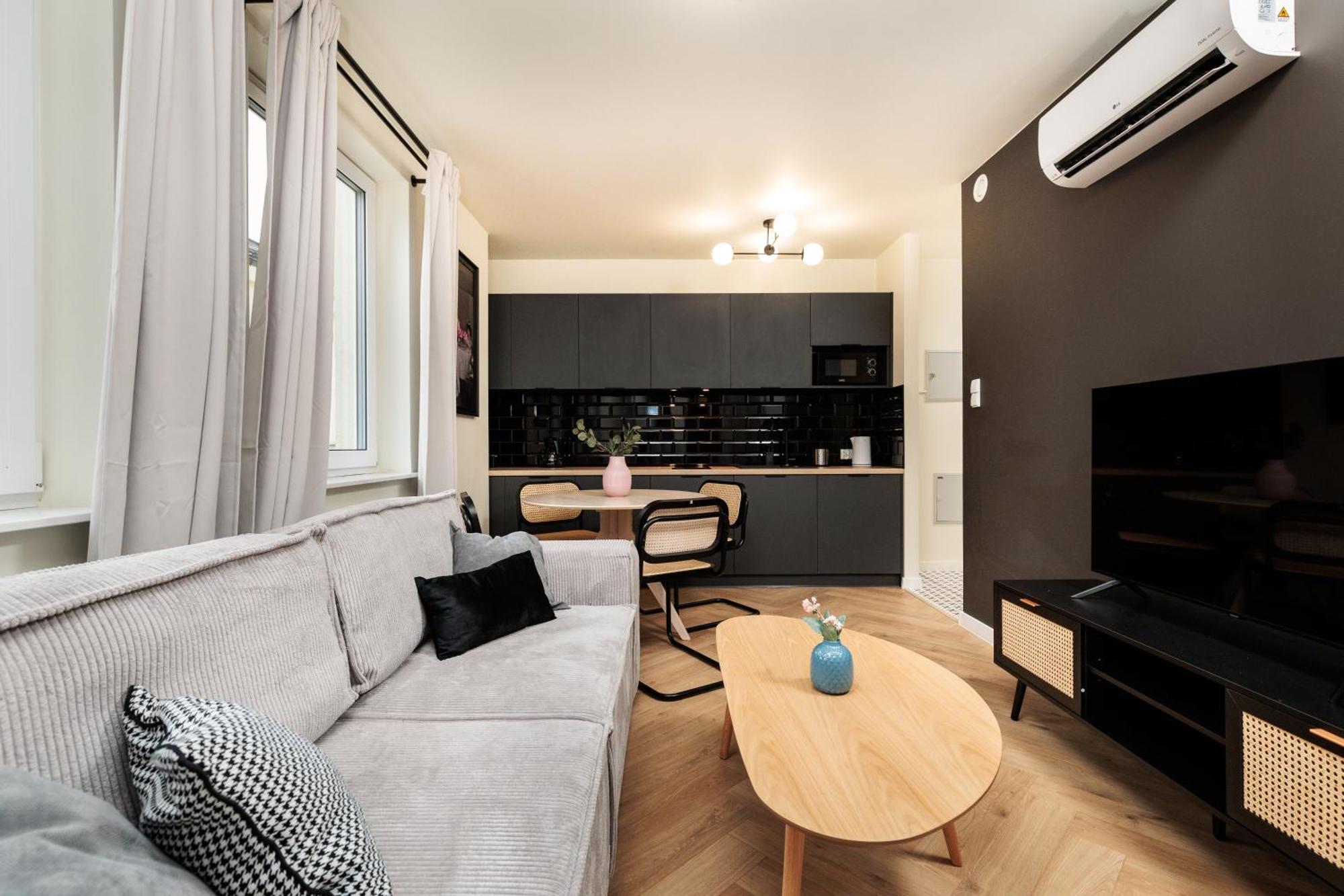 Apartment Krowoderska 55 - By Upstairs *