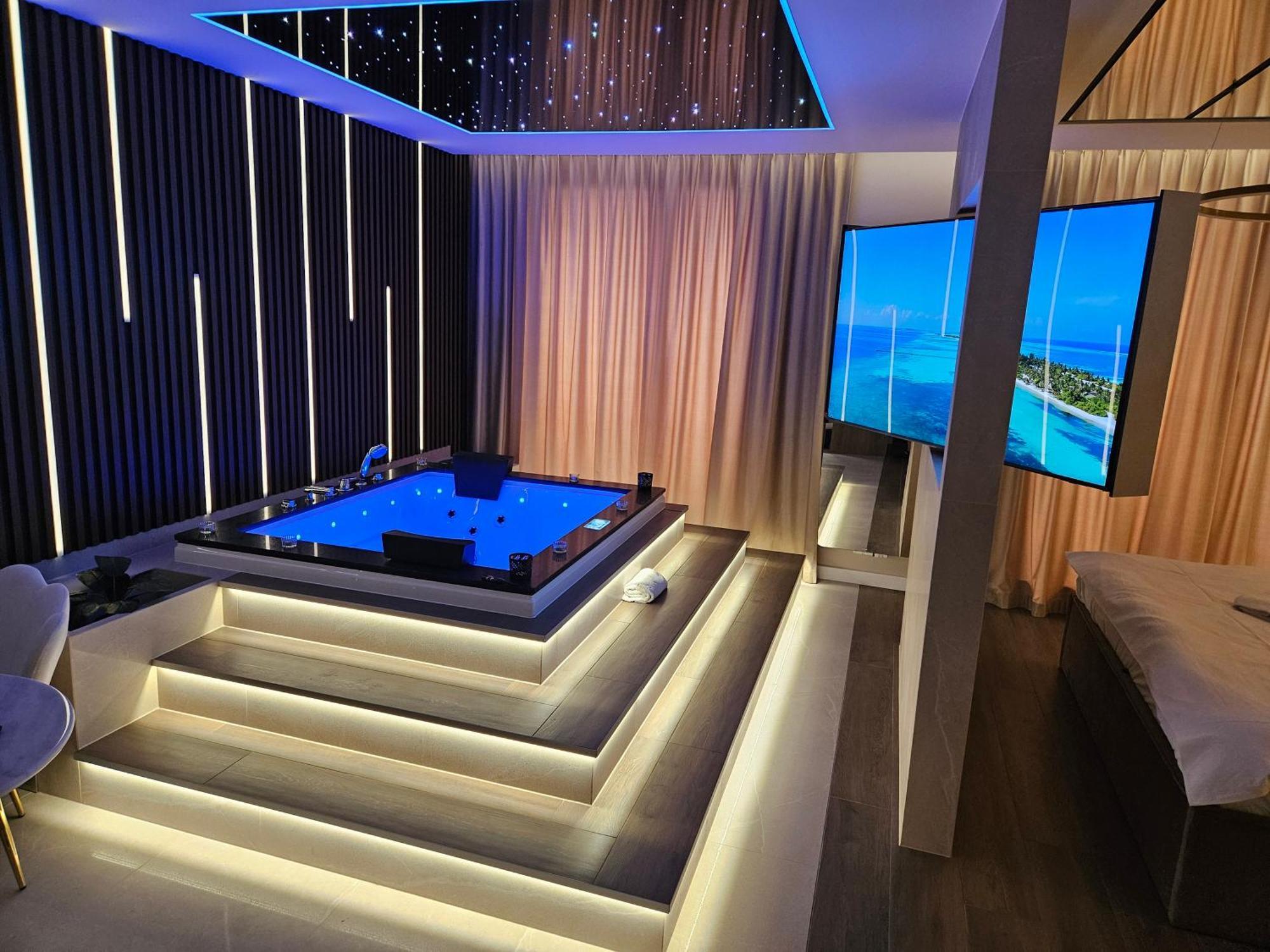 Masarska 8 Vip Jacuzzi Apartment