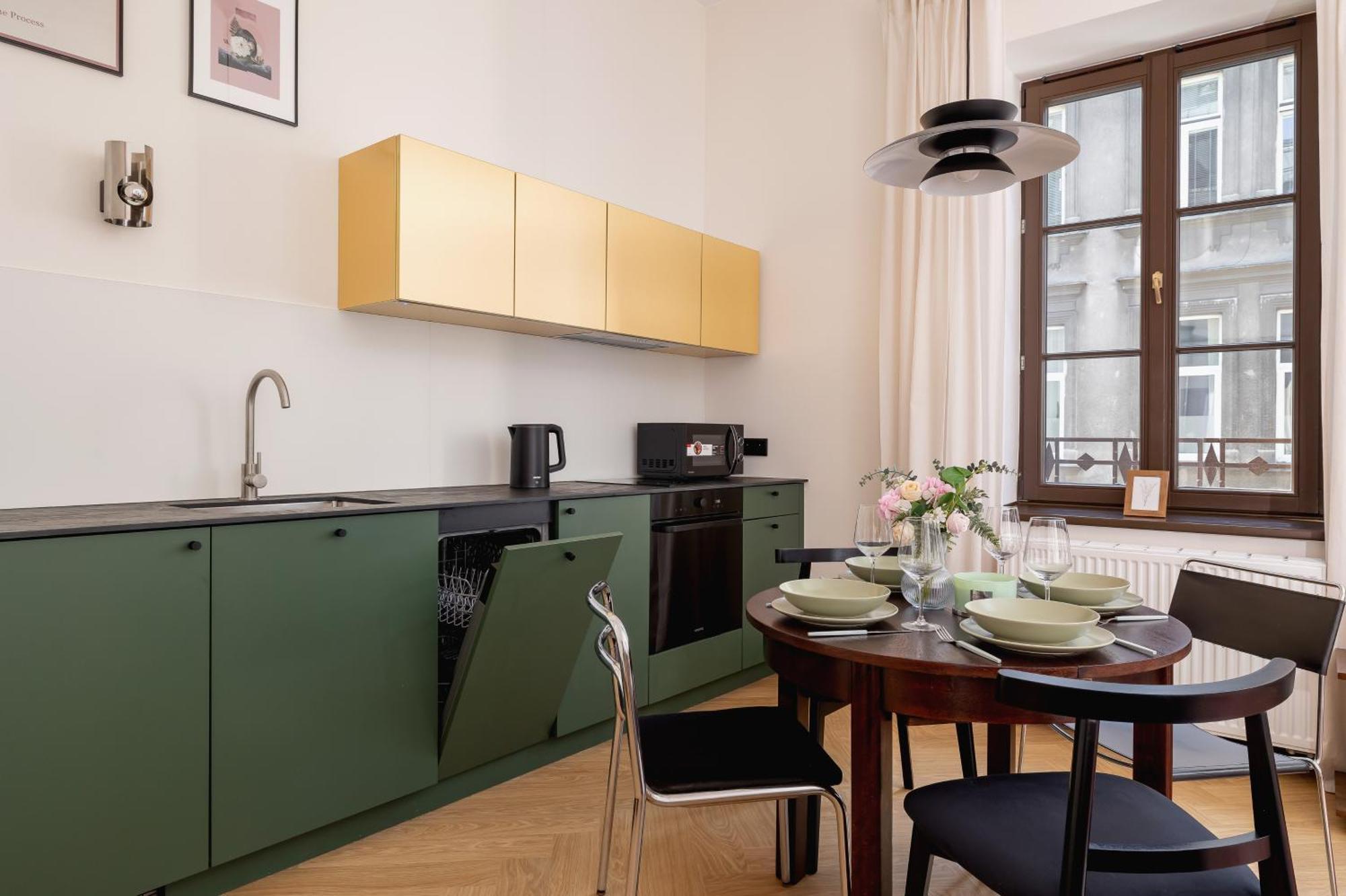 Chodkiewicza In Soho Cracow By Renters Prestige *