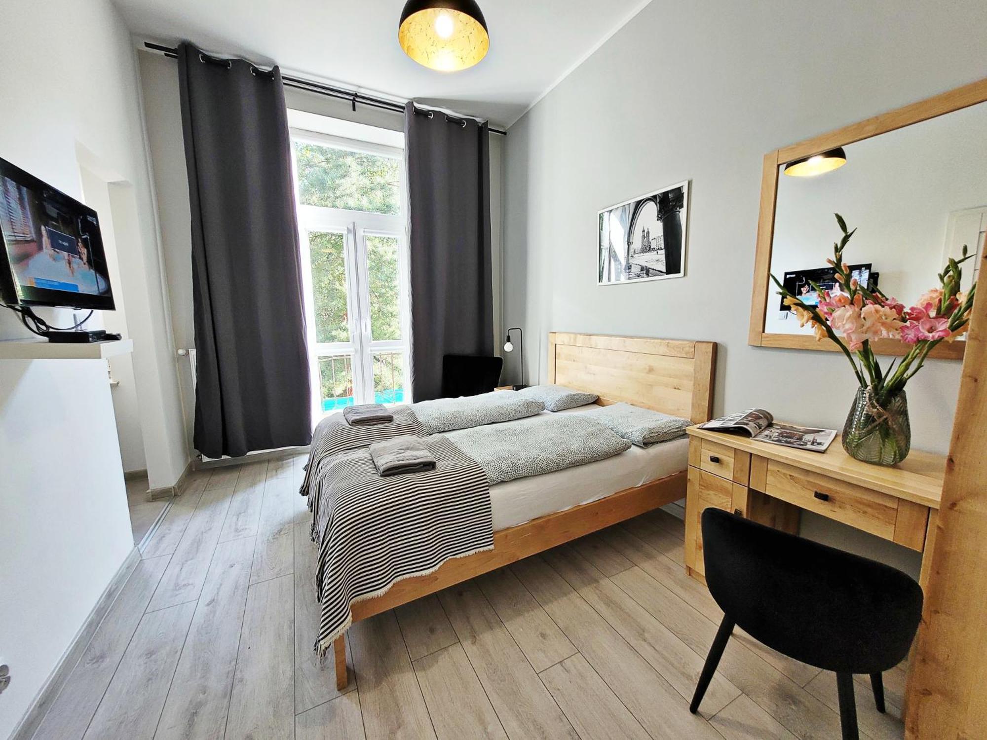 Dream Main Station Aparthotel *