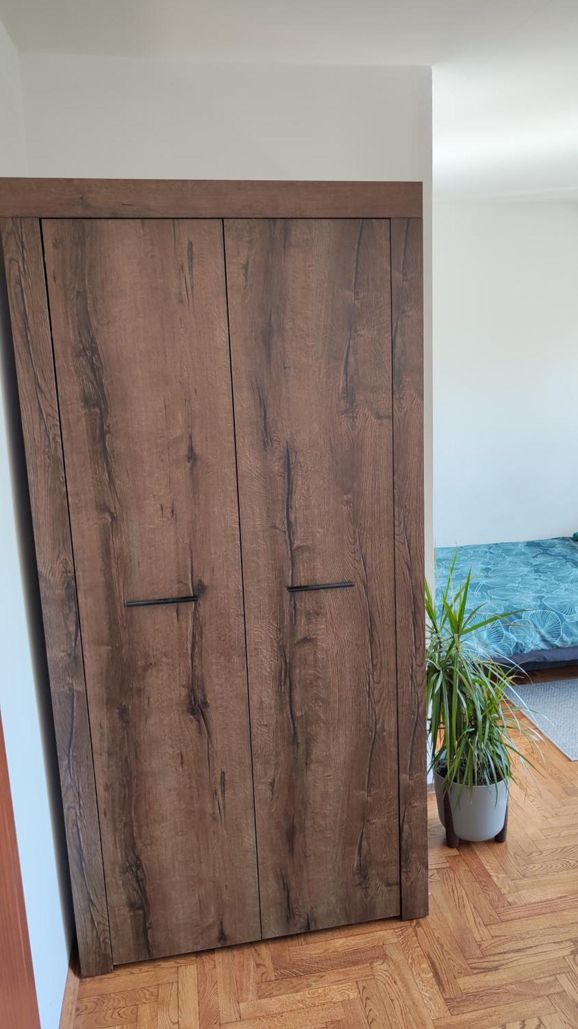 Aparthotel In An *