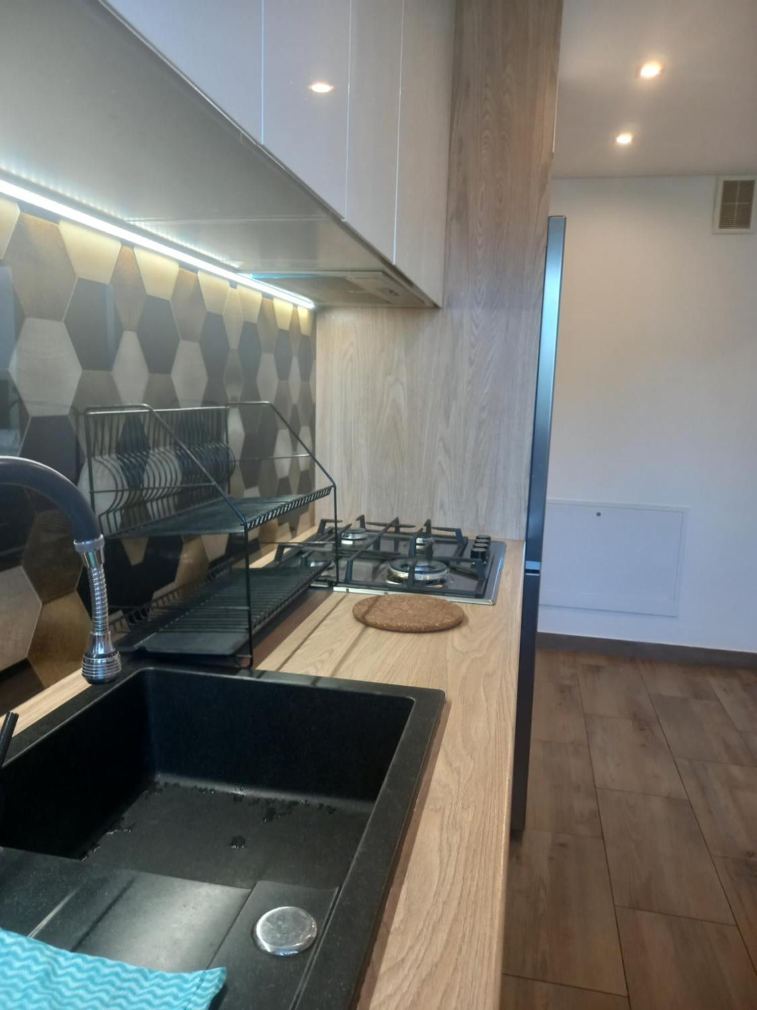 Homestay Komfortowe Przy Szymonowica W Krakowie *