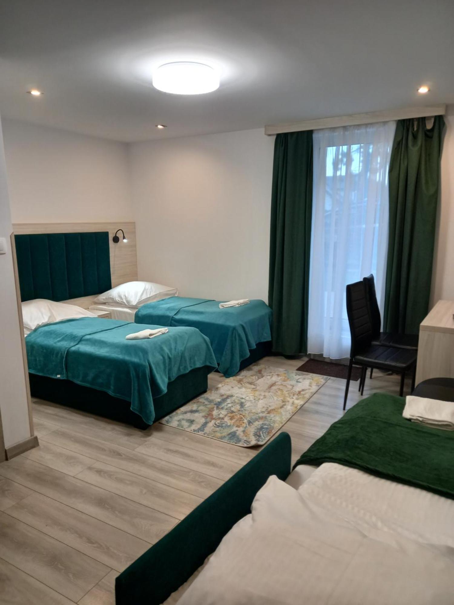 Komfortowe Przy Szymonowica W Krakowie Homestay *