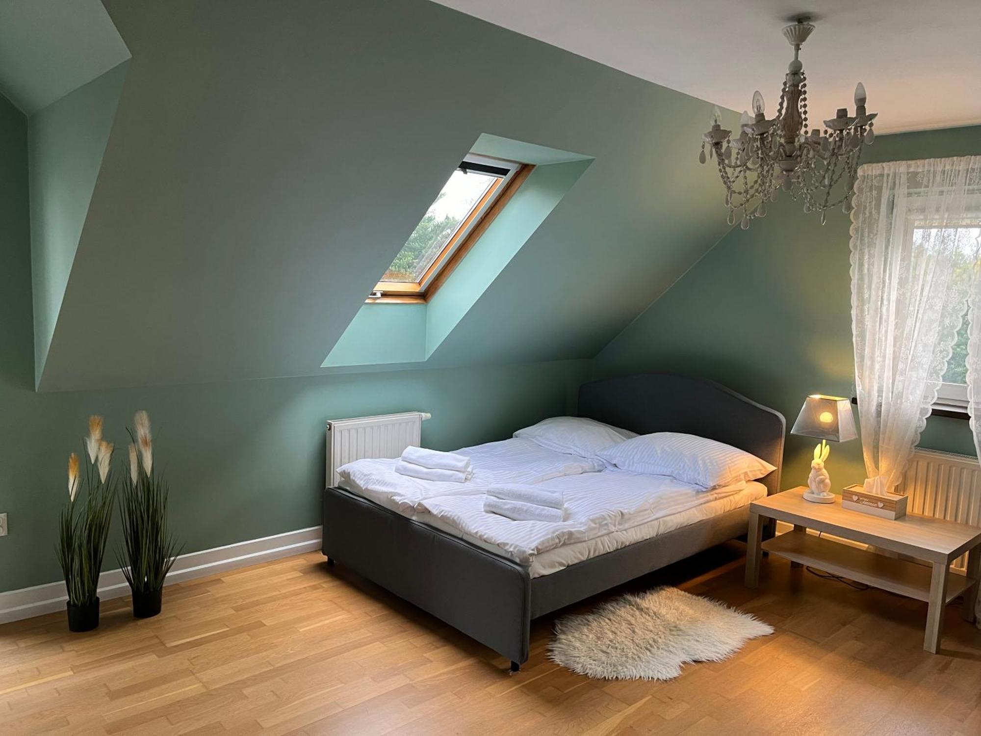 Dom Z Ogrodem W Krakowie Villa Krakau