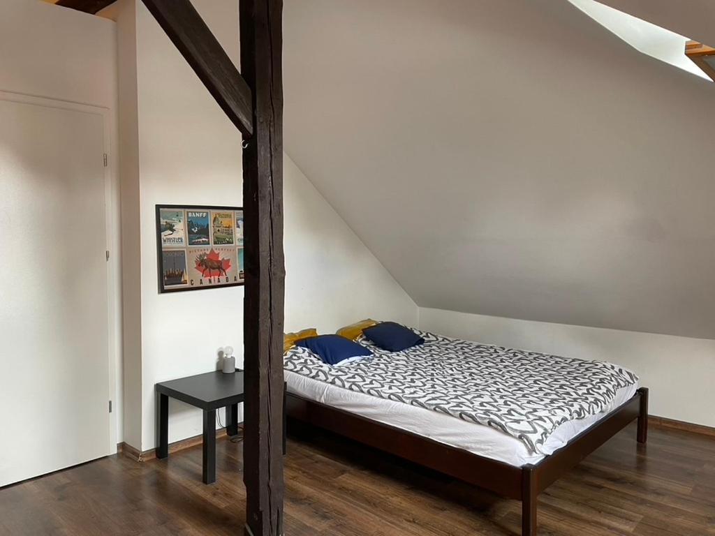 Piekny,duzy Loft 80 Metrow Blisko Centrum Apartamento Cracóvia