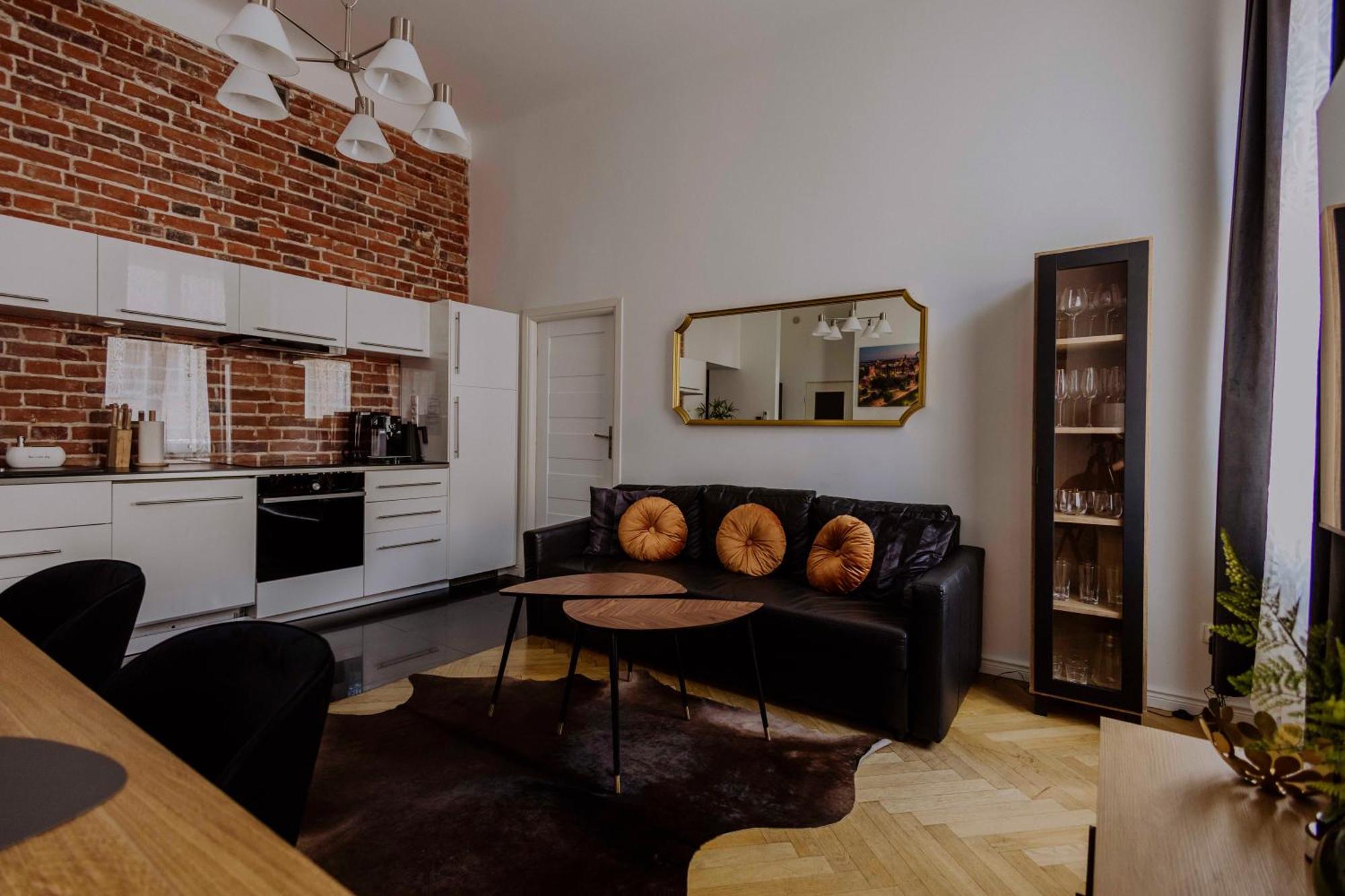 Appartement Golden Pearl - Main Square, 100 Sqm, 4 *