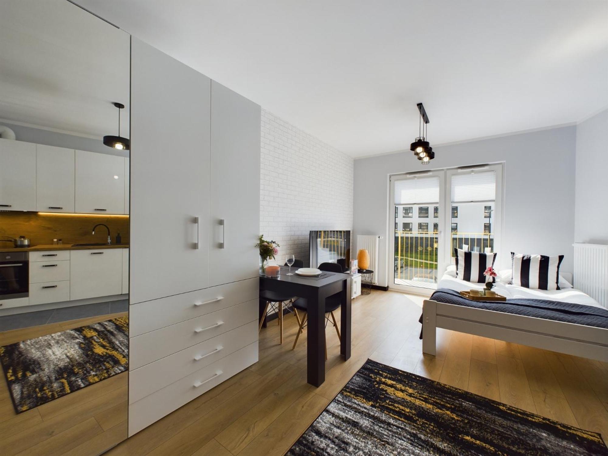 Exceptional With Parking By Renters Apartamento Cracóvia