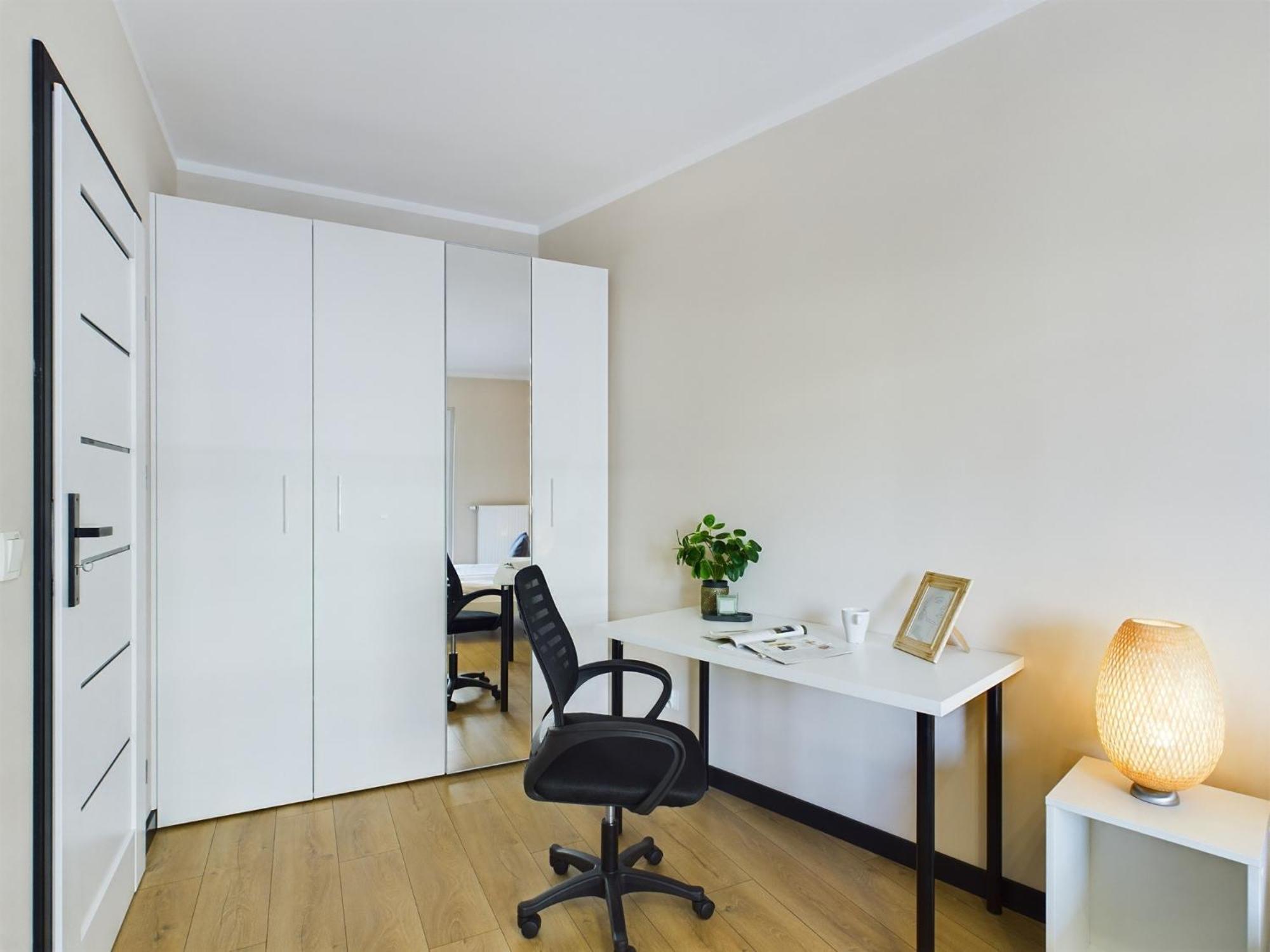Exceptional With Parking By Renters Apartamento *