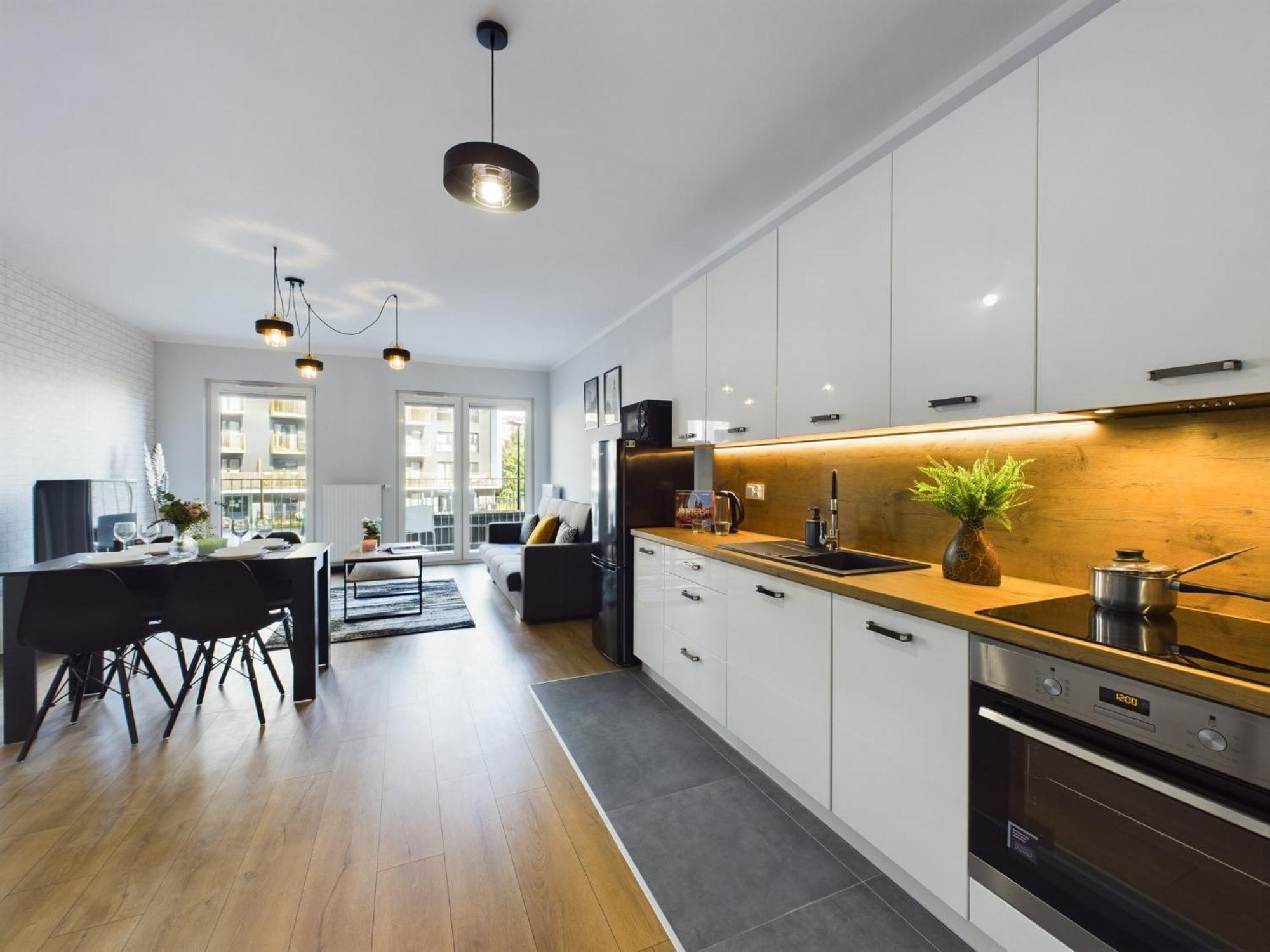 Exceptional With Parking By Renters Cracóvia