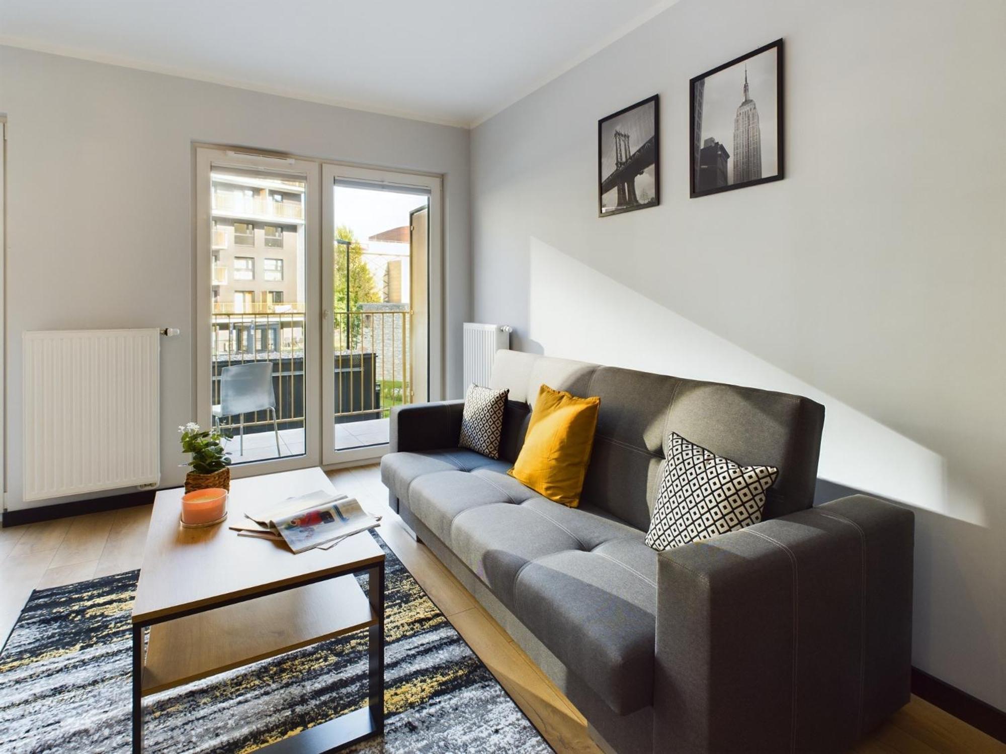 Exceptional With Parking By Renters * Cracóvia