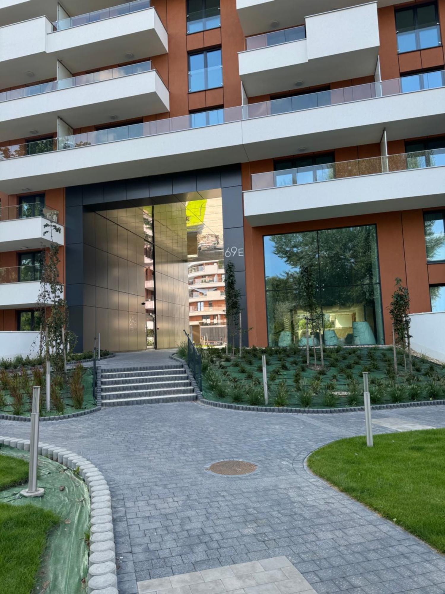 Z Jacuzzi, Wislane Tarasy * Krakow
