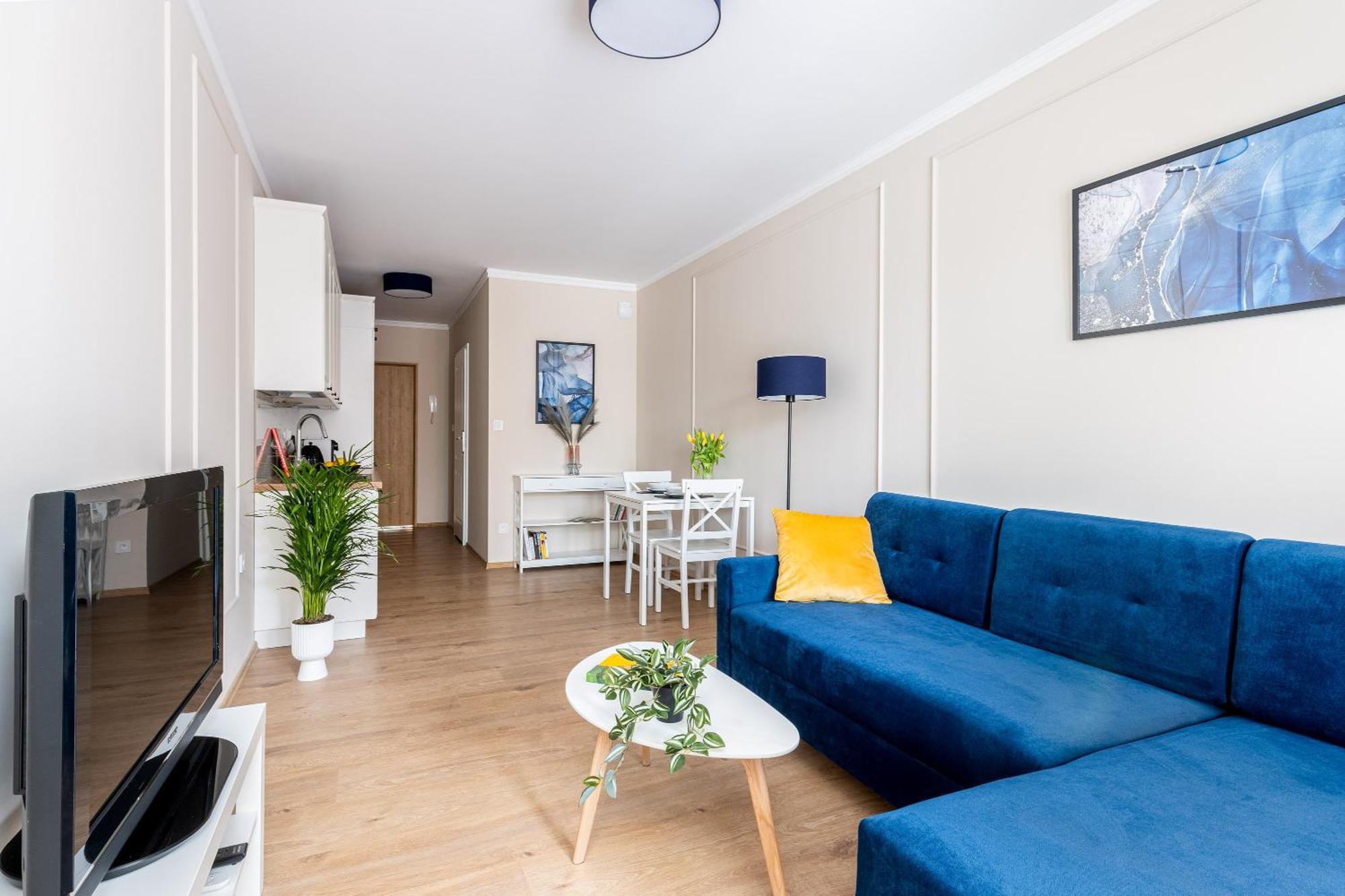 Apartment Foothill *