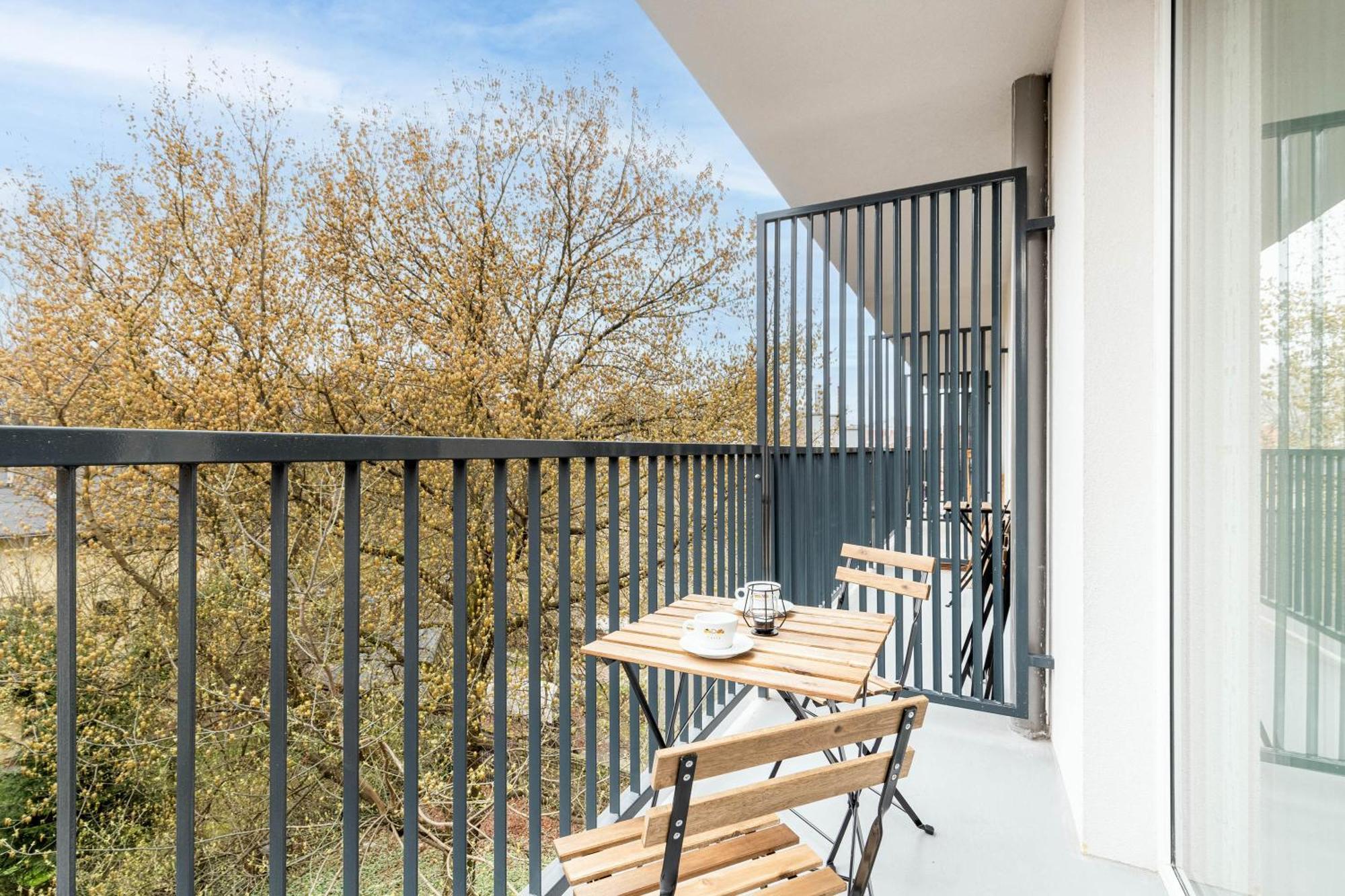 Foothill Apartment