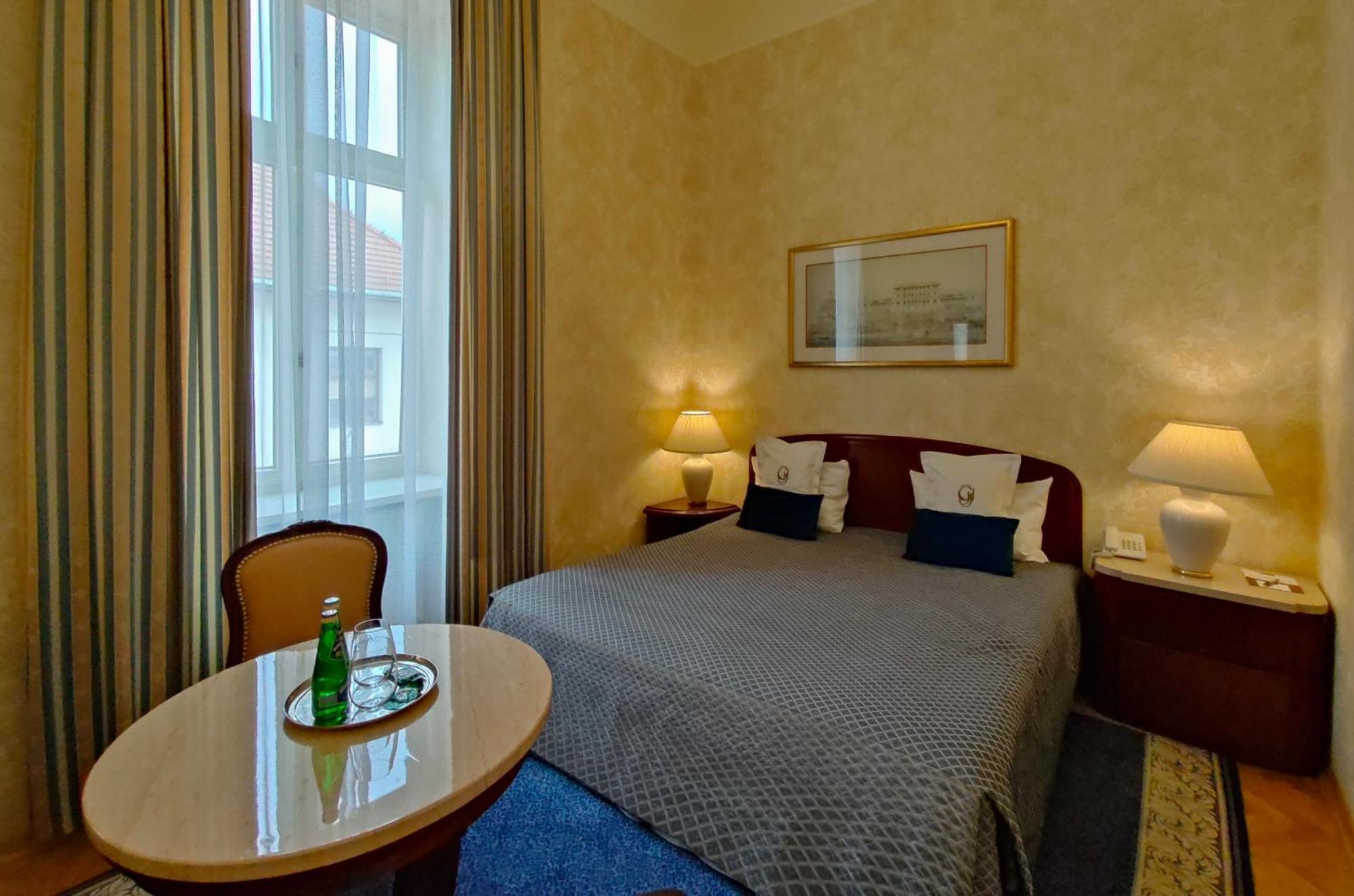 Grand Hotel 5*