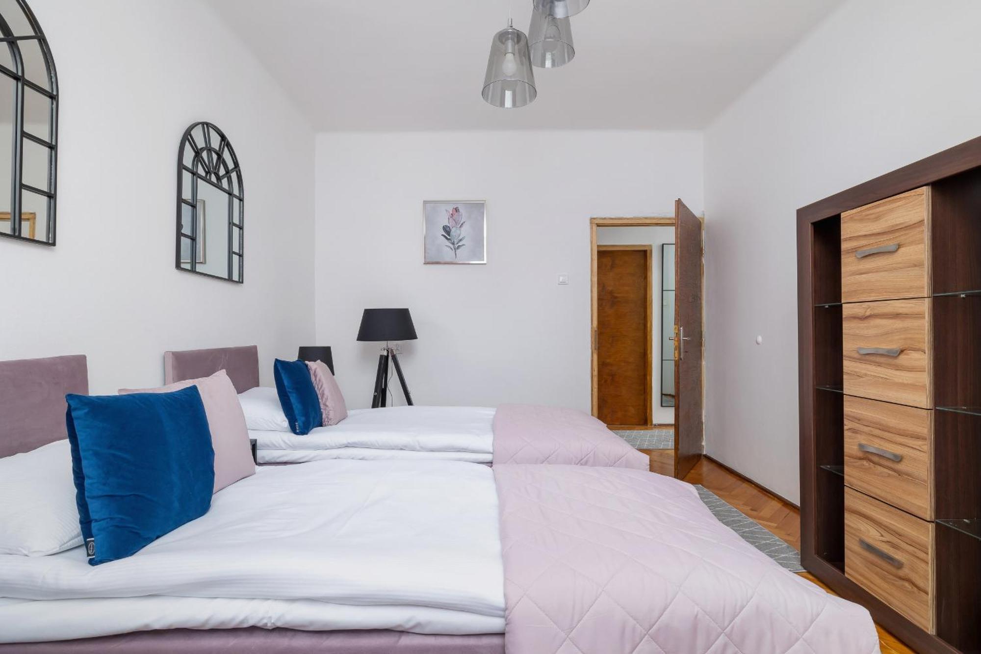 Appartement Rodzinny Z Dwiema Sypialniami Niedaleko Centrum Krakowa By Renters Krakau