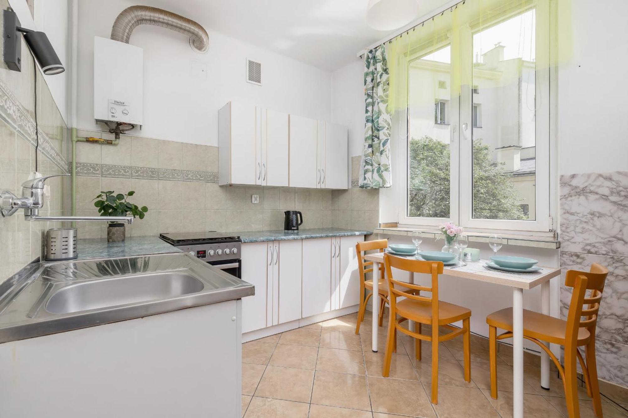 Rodzinny Z Dwiema Sypialniami Niedaleko Centrum Krakowa By Renters Appartement