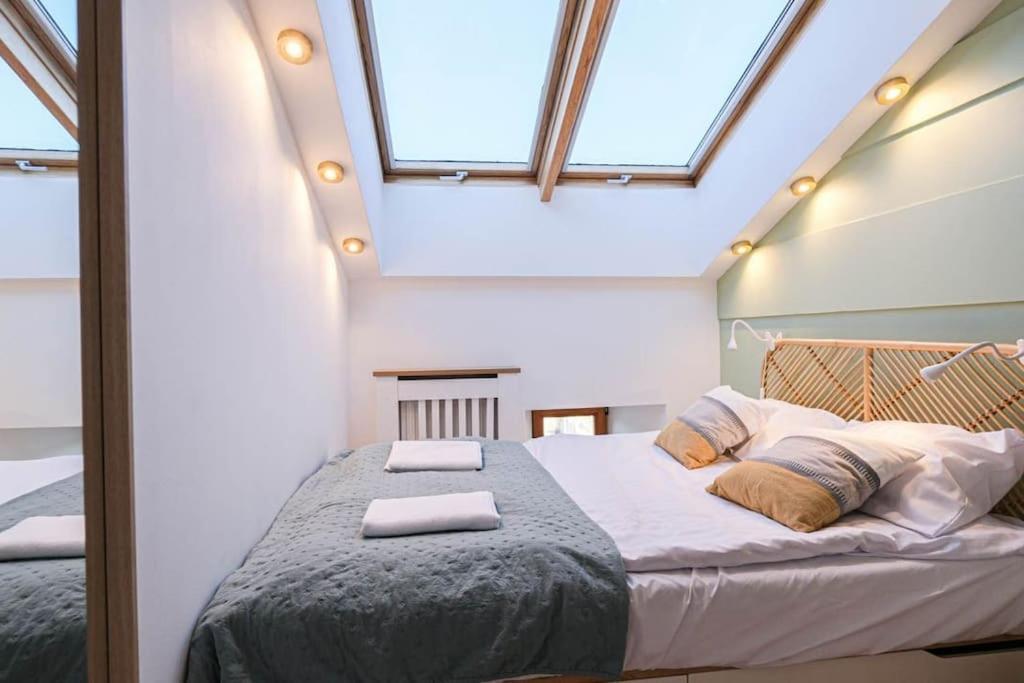Apartment Cozy Loft Under The Wawel Sky