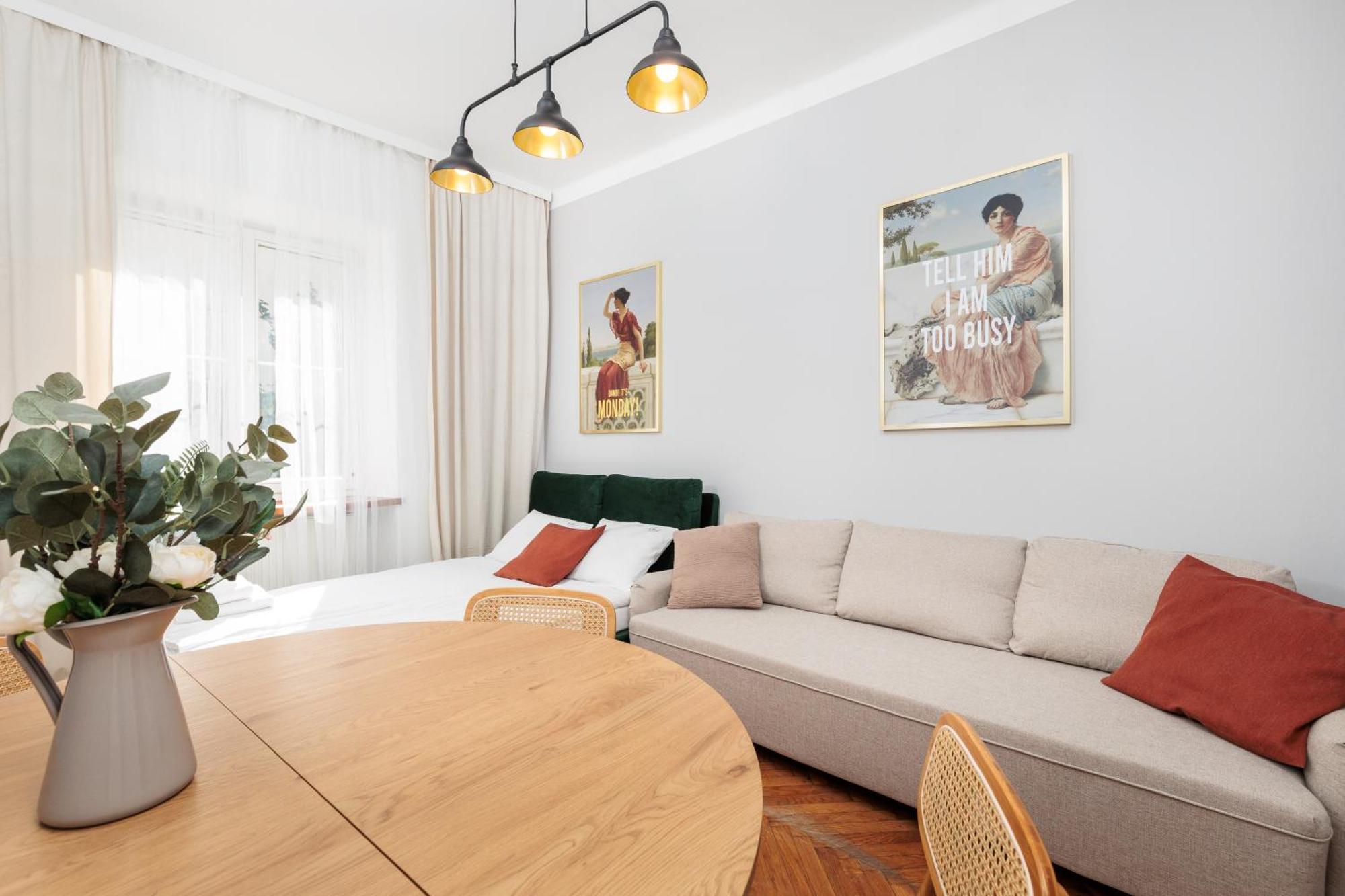 Retro Glamour With A Modern Edge - By Upstairs *