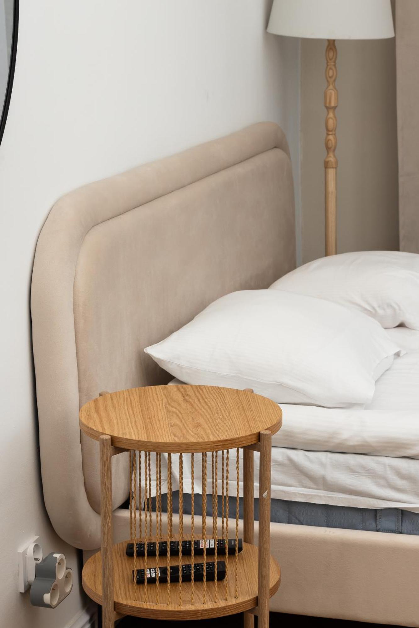 Comfort - By Upstairs Krakau