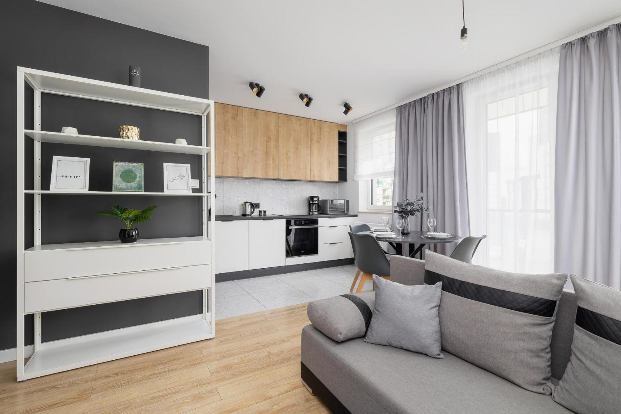 Apartament Elegant In Cracow With Balcony, Parking And Desk By Renters Kraków