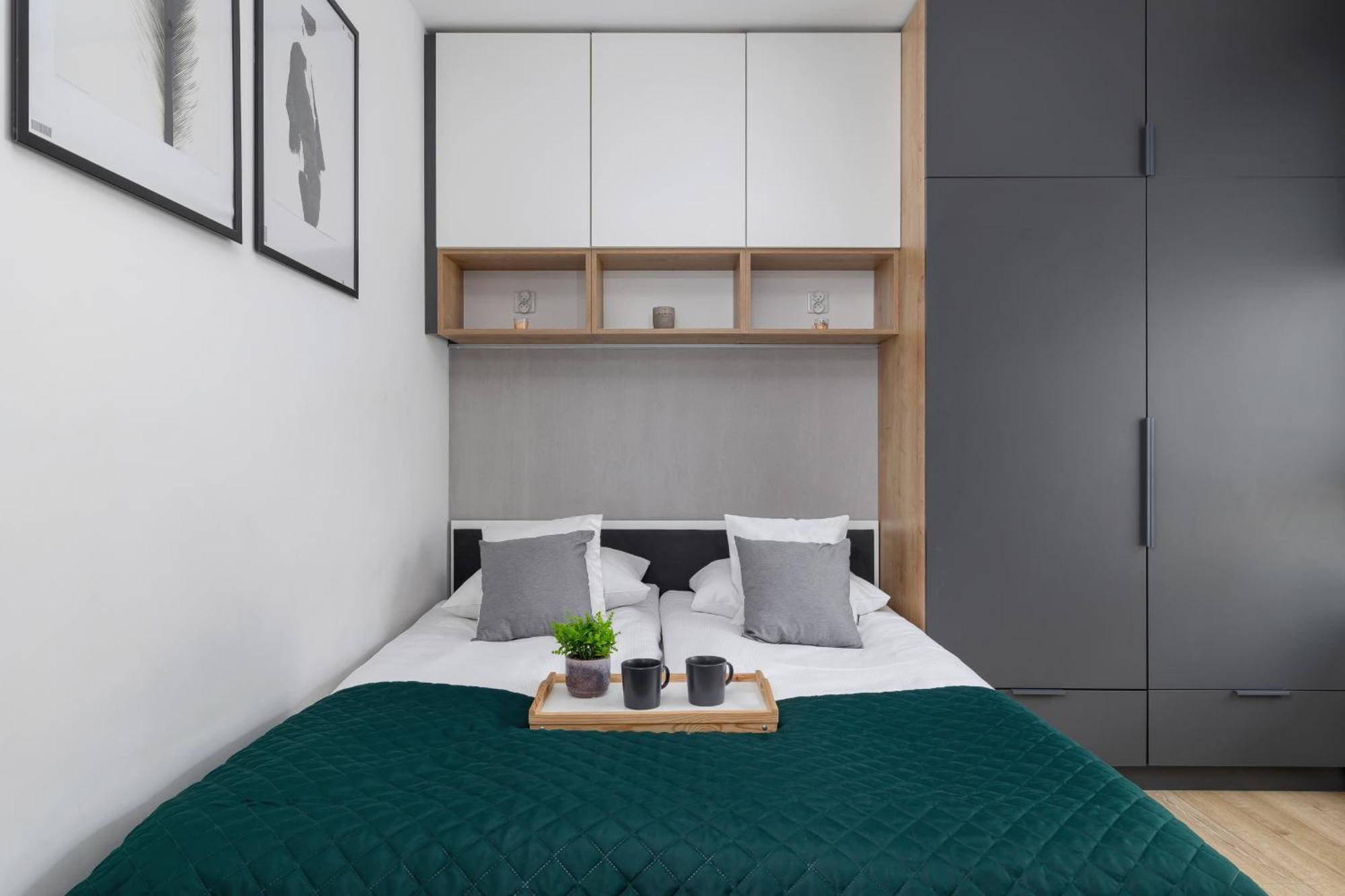Elegant In Cracow With Balcony, Parking And Desk By Renters * Kraków
