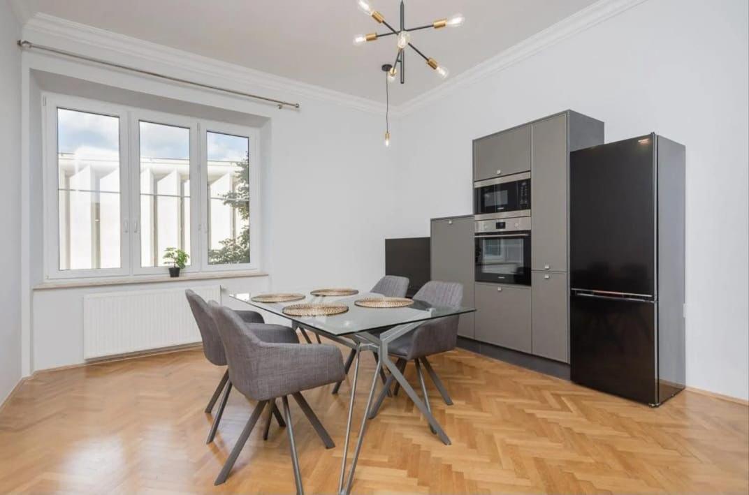 Malila Premium Cracow Rtm Zbigniewa Dunin Wasowicza#4 *