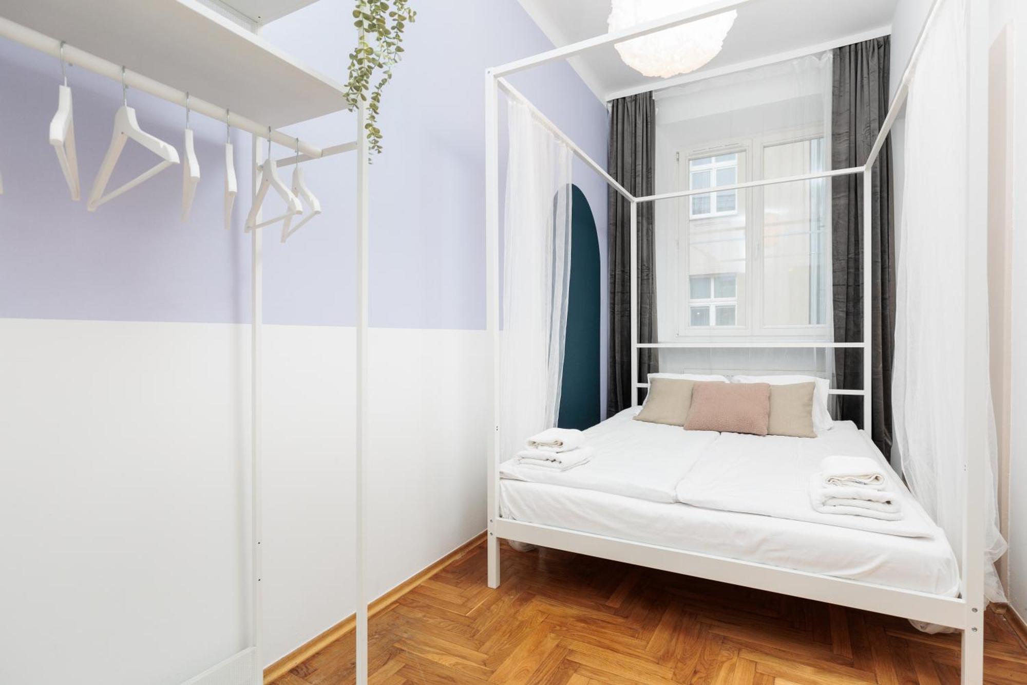 Retro Glamour With A Modern Edge - By Upstairs *