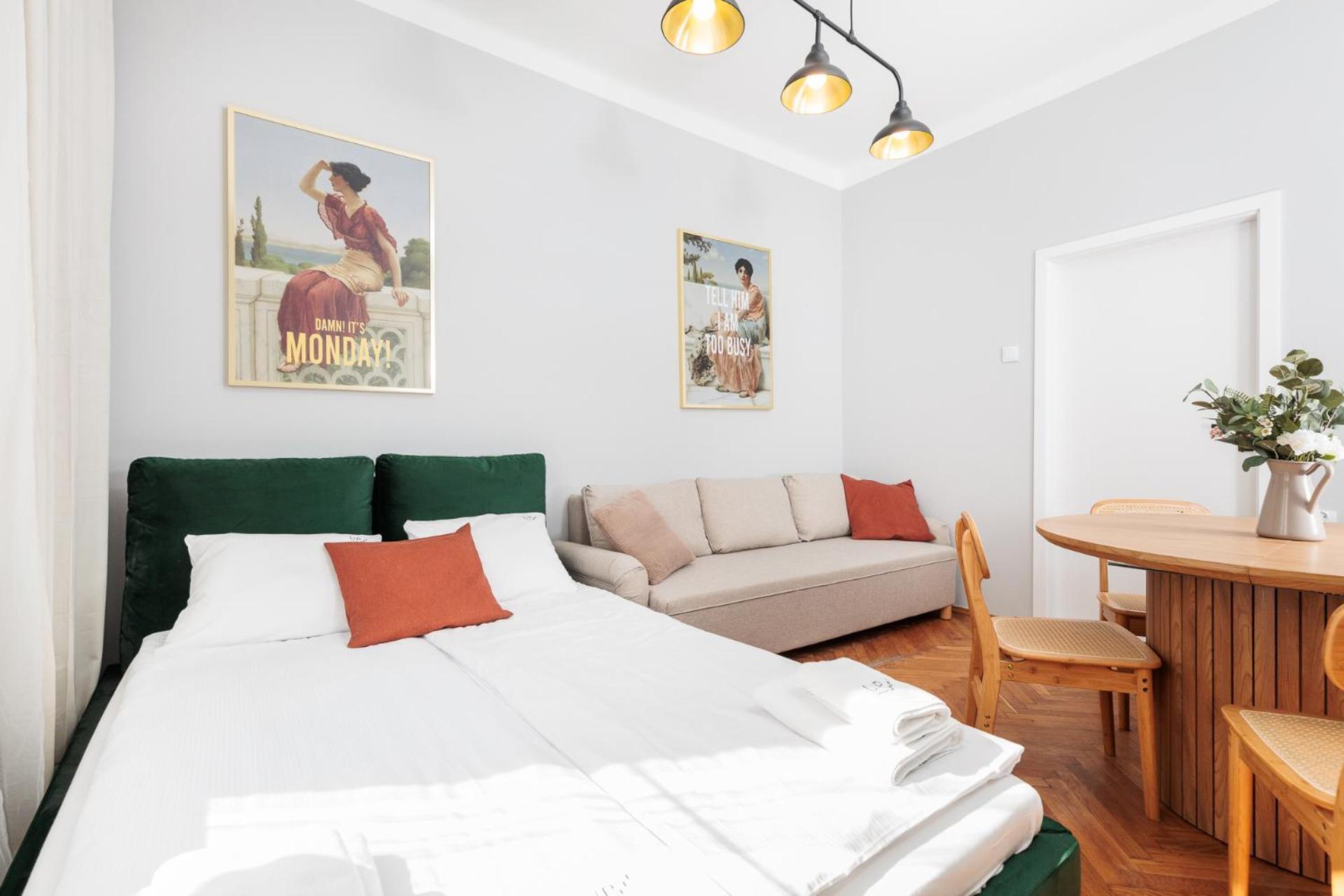 Apartment Retro Glamour With A Modern Edge - By Upstairs Krakow