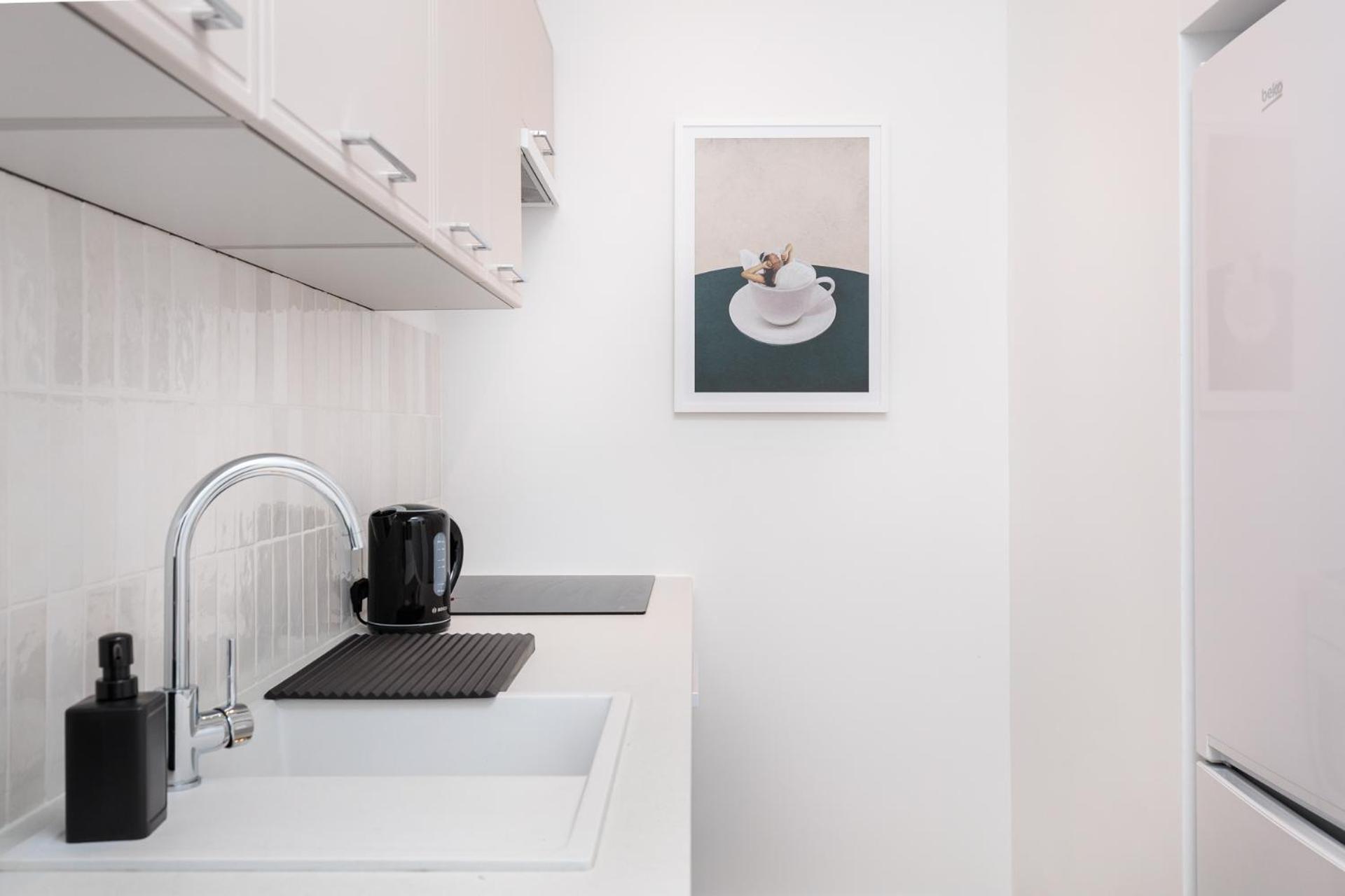 Retro Glamour With A Modern Edge - By Upstairs Apartment Krakow