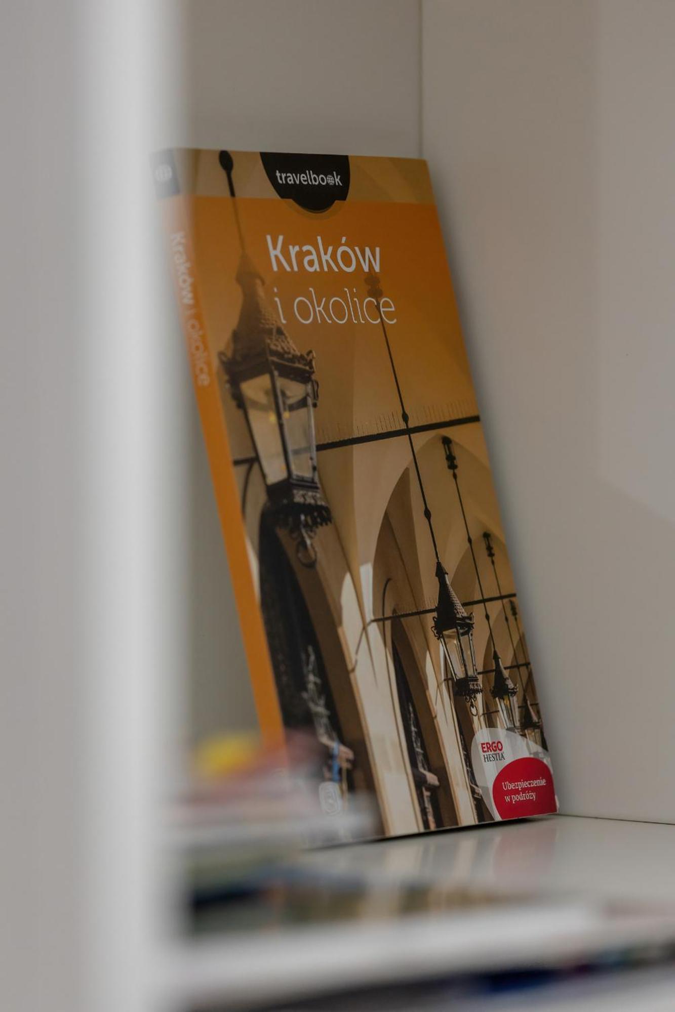 Przytulny Apartament Z Parkingiem I Biurkiem Przy Kazimierzu W Krakowie By Renters Krakau