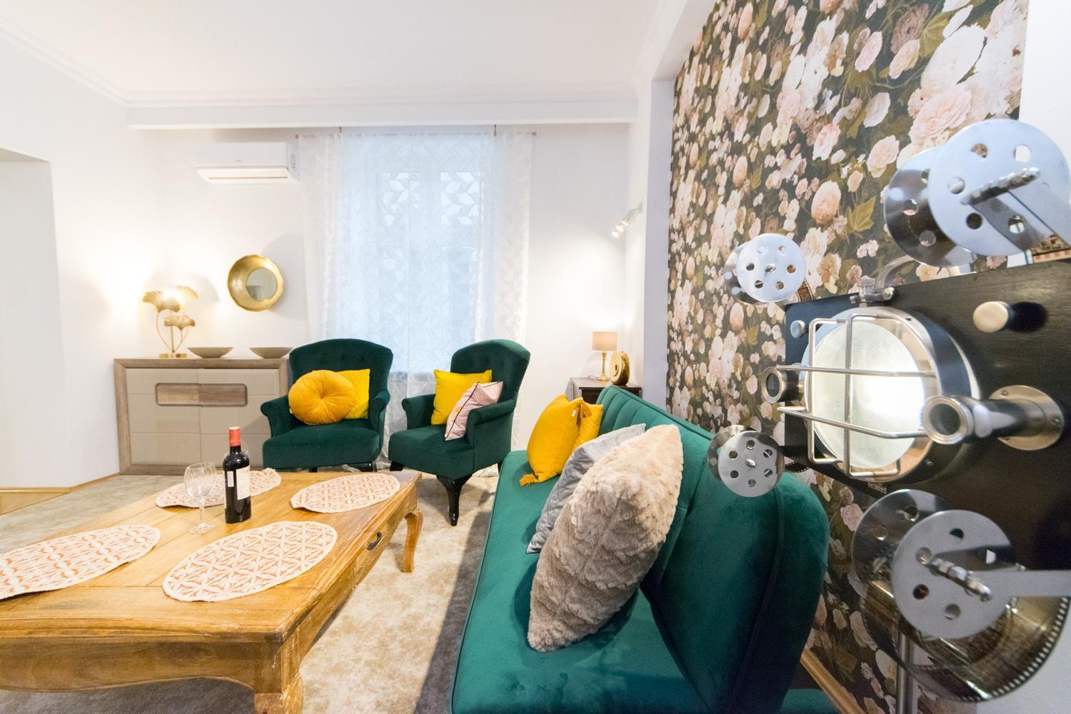 Apartment Big Old Town P4you Pl