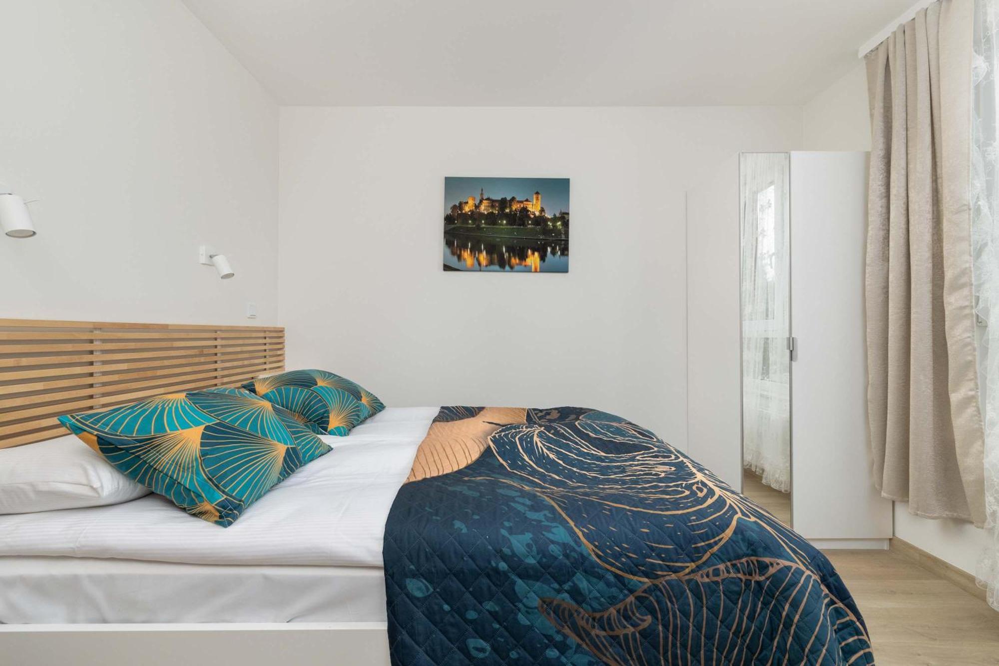 Apartment Cozy Laszkiewicza With Parking By Renters