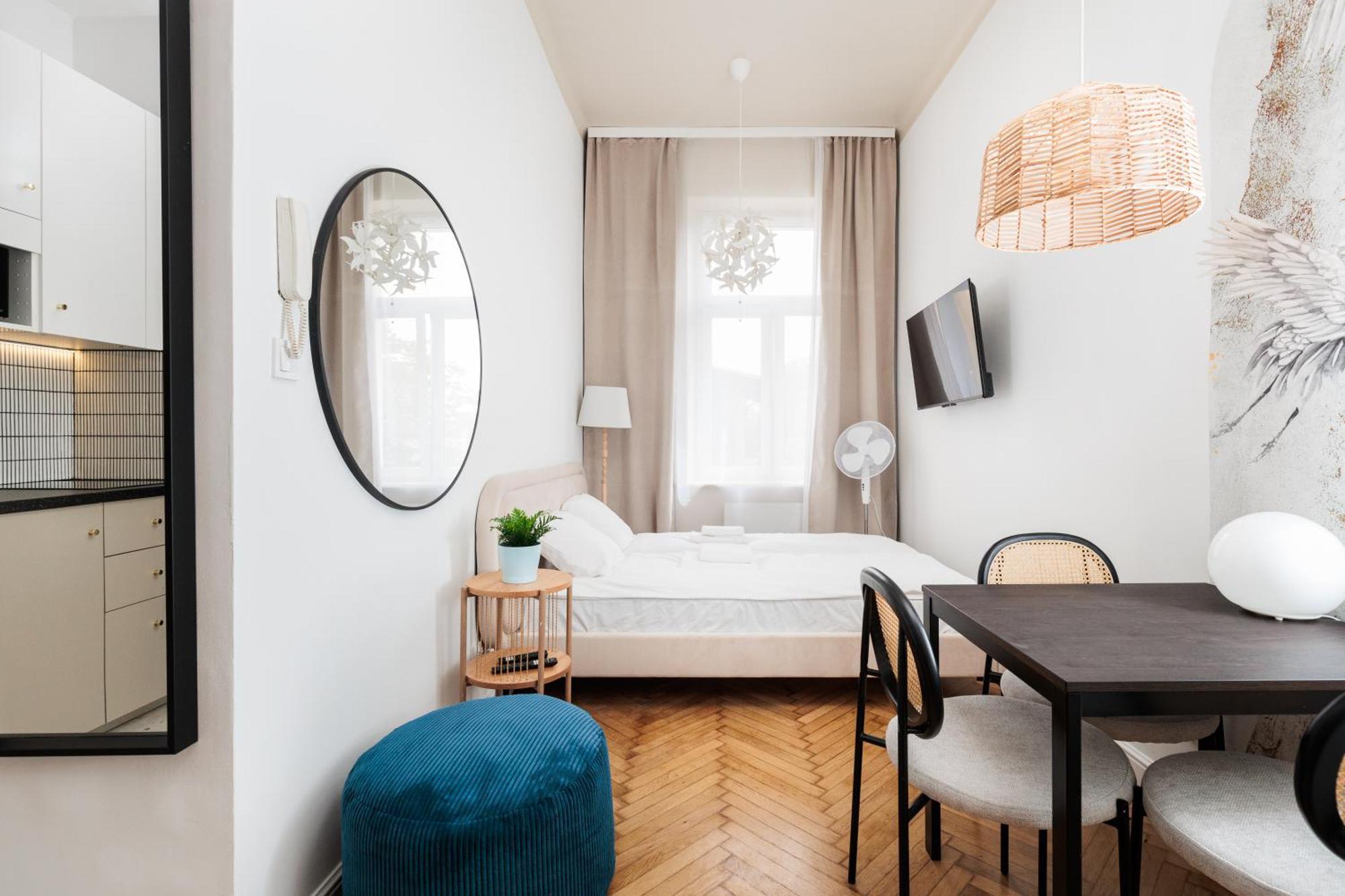 Comfort - By Upstairs * Krakow