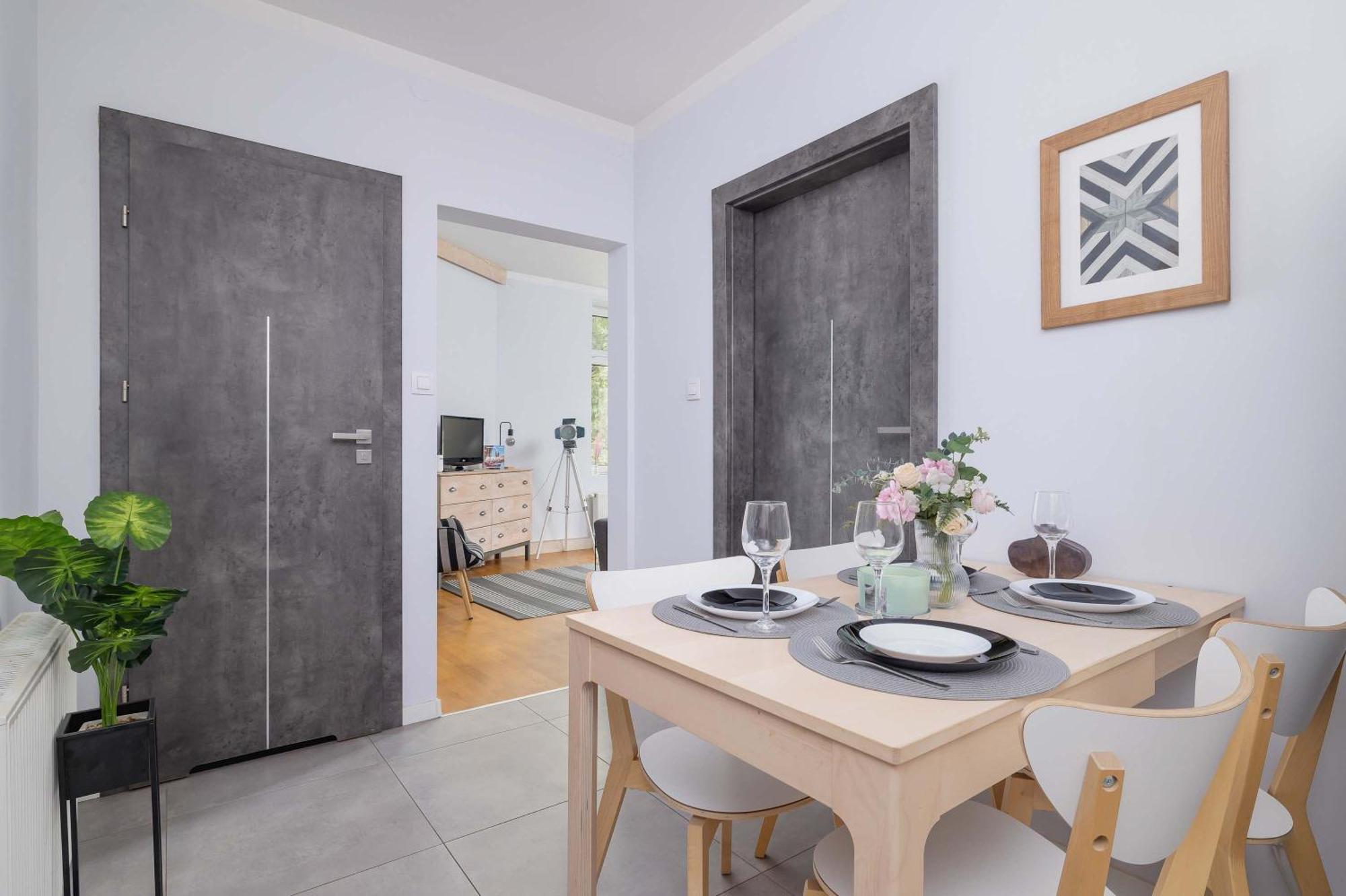 Elegancki Katowa 11 Praca Zdalna By Renters Apartment