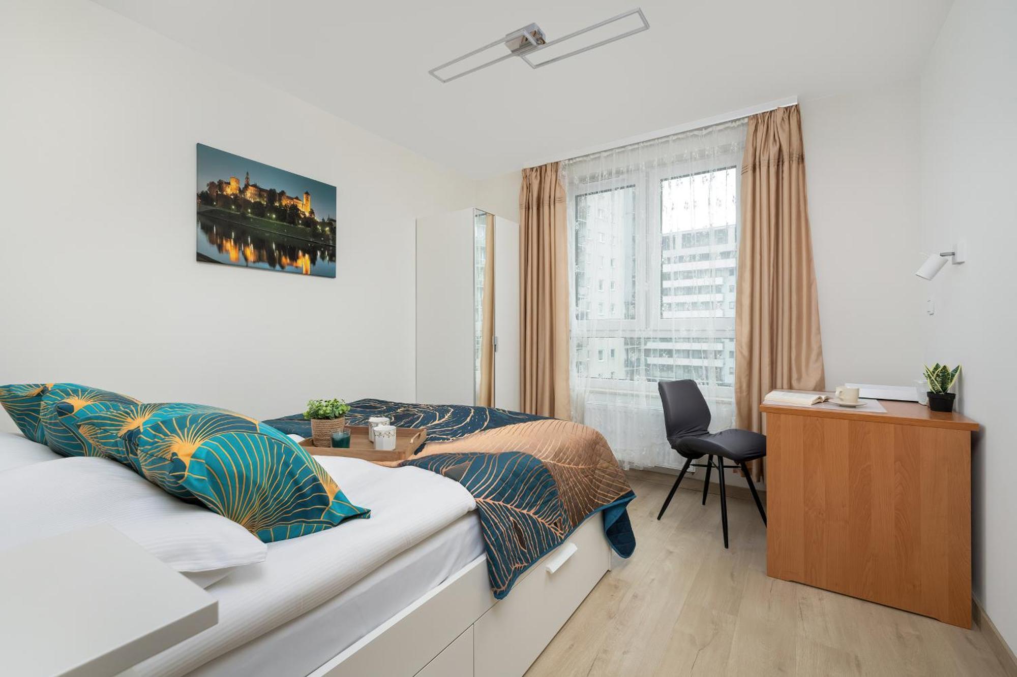 Cozy Laszkiewicza With Parking By Renters Apartment Krakau
