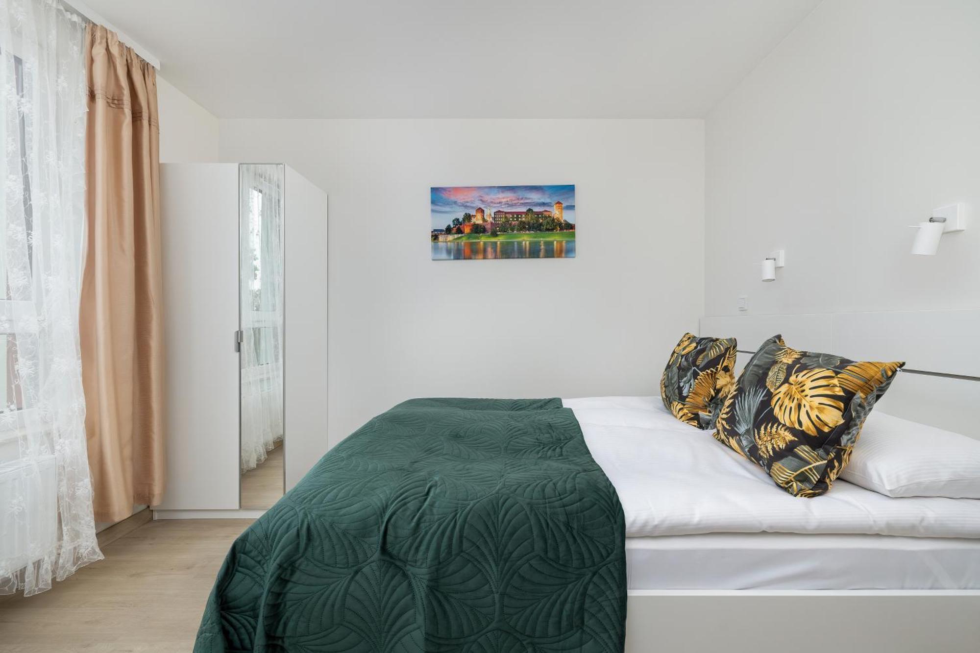 Cozy Laszkiewicza With Parking By Renters *
