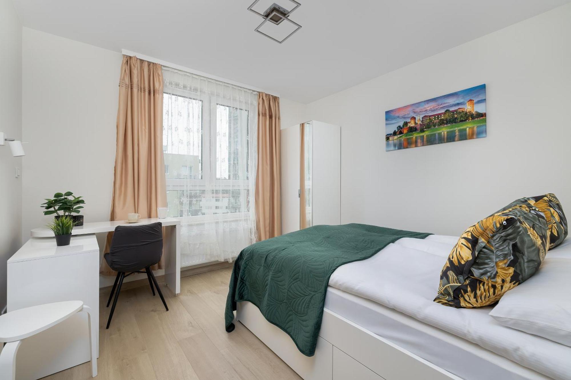 Cozy Laszkiewicza With Parking By Renters Krakau
