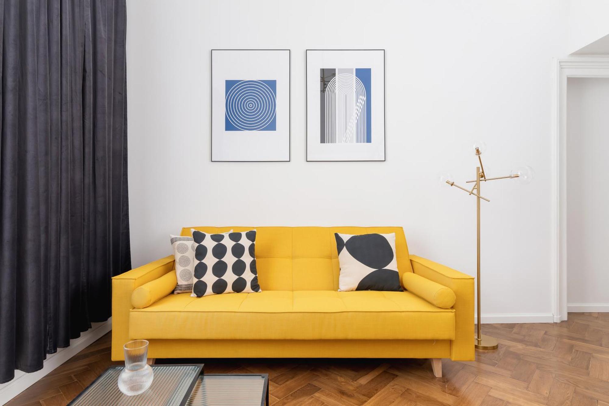 Main Square - Modern - 7 Gertrudy Street Apartament