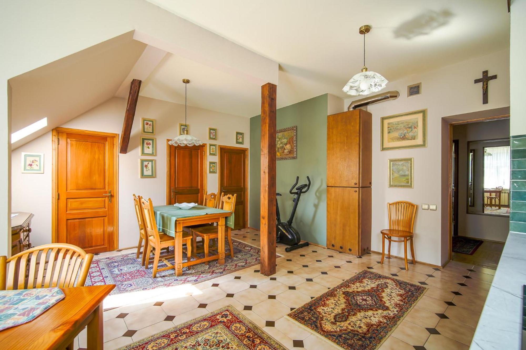 Apartament Painter's House