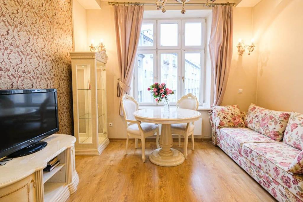 Romantic Free Parking Apartment Krakow