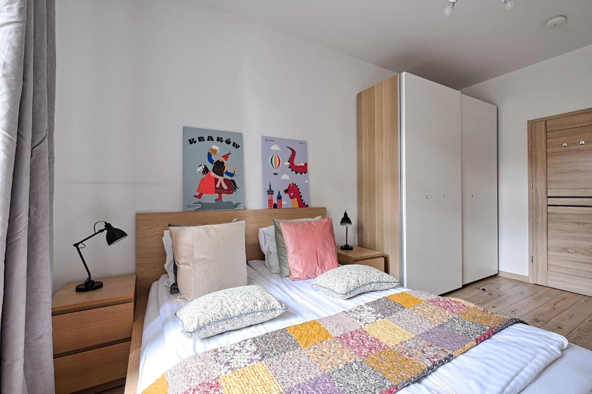 Golden Apartments/wiet8